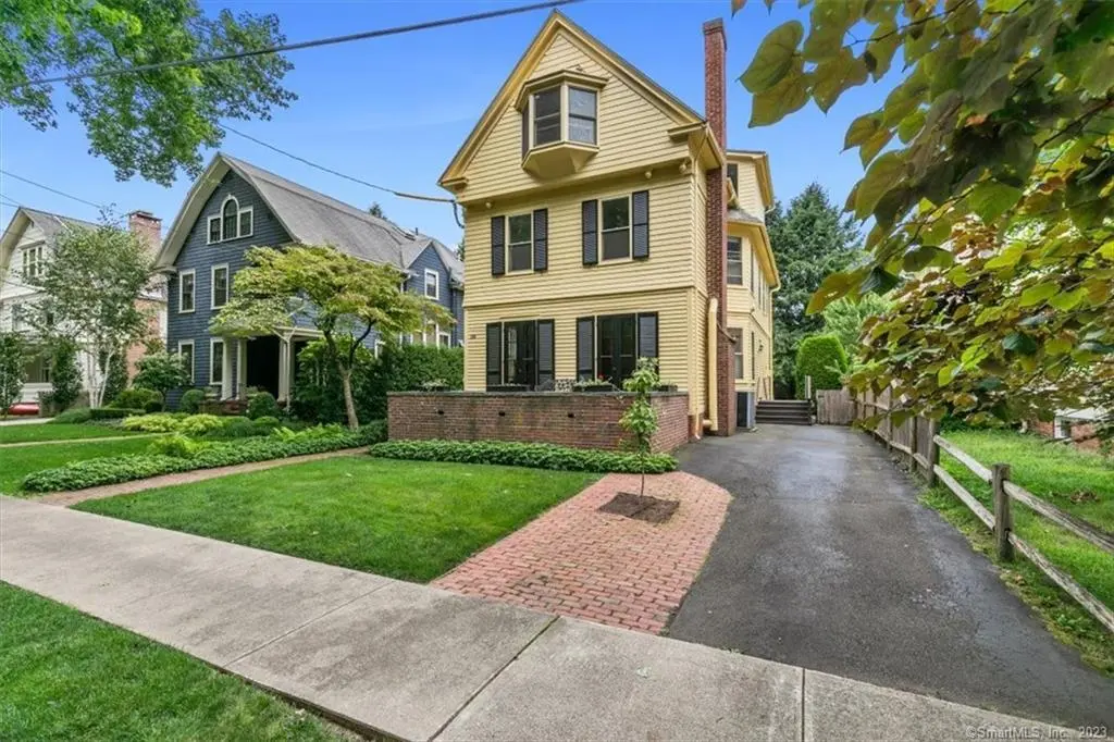 266 Everit Street, New Haven