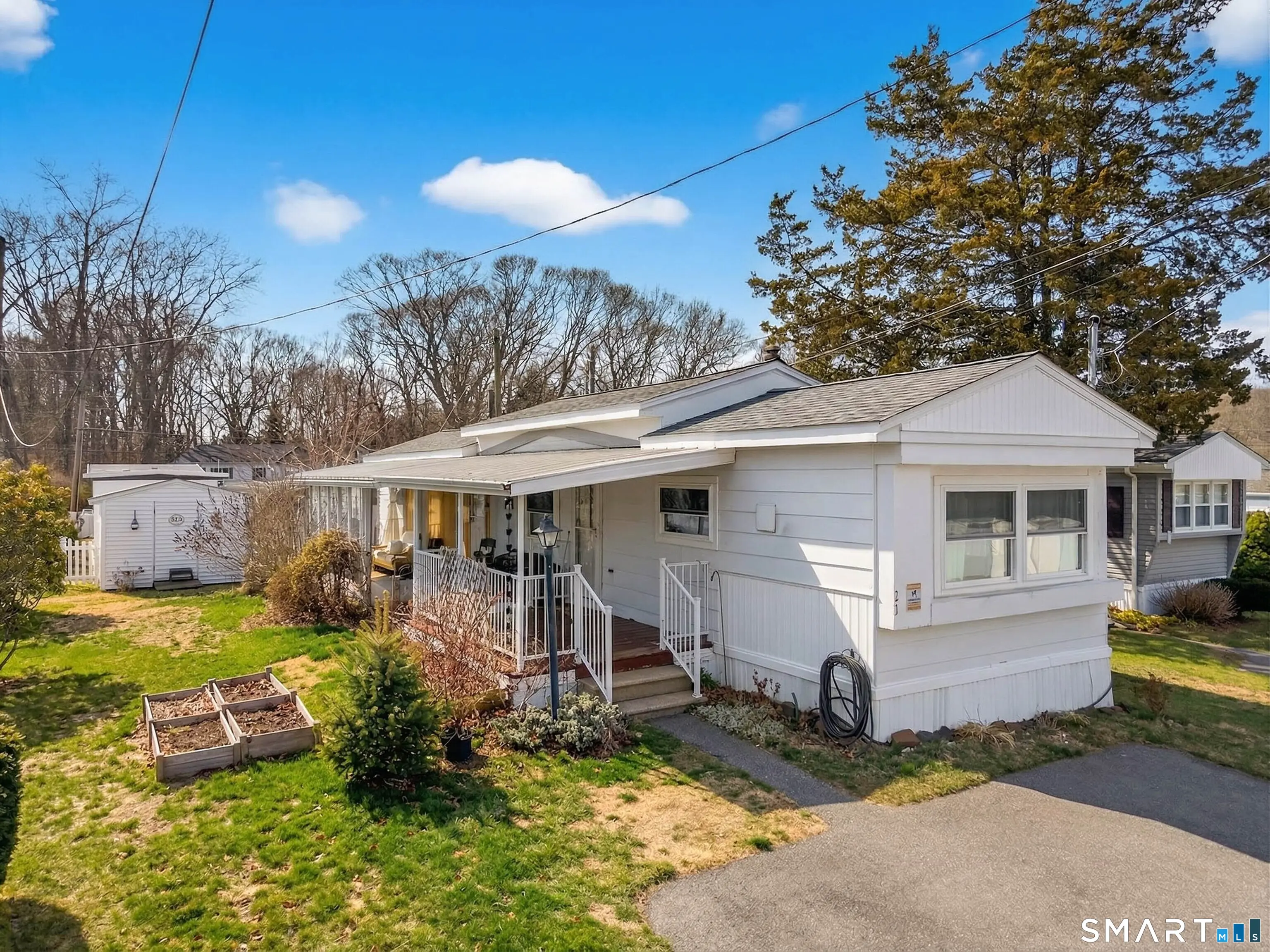 23 Linden Avenue North, Westbrook