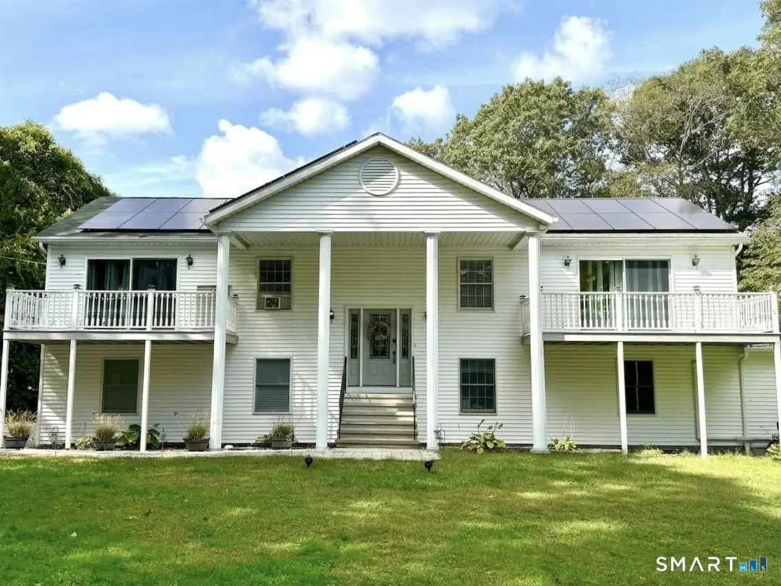 33-d Laurel Point Drive, Montville