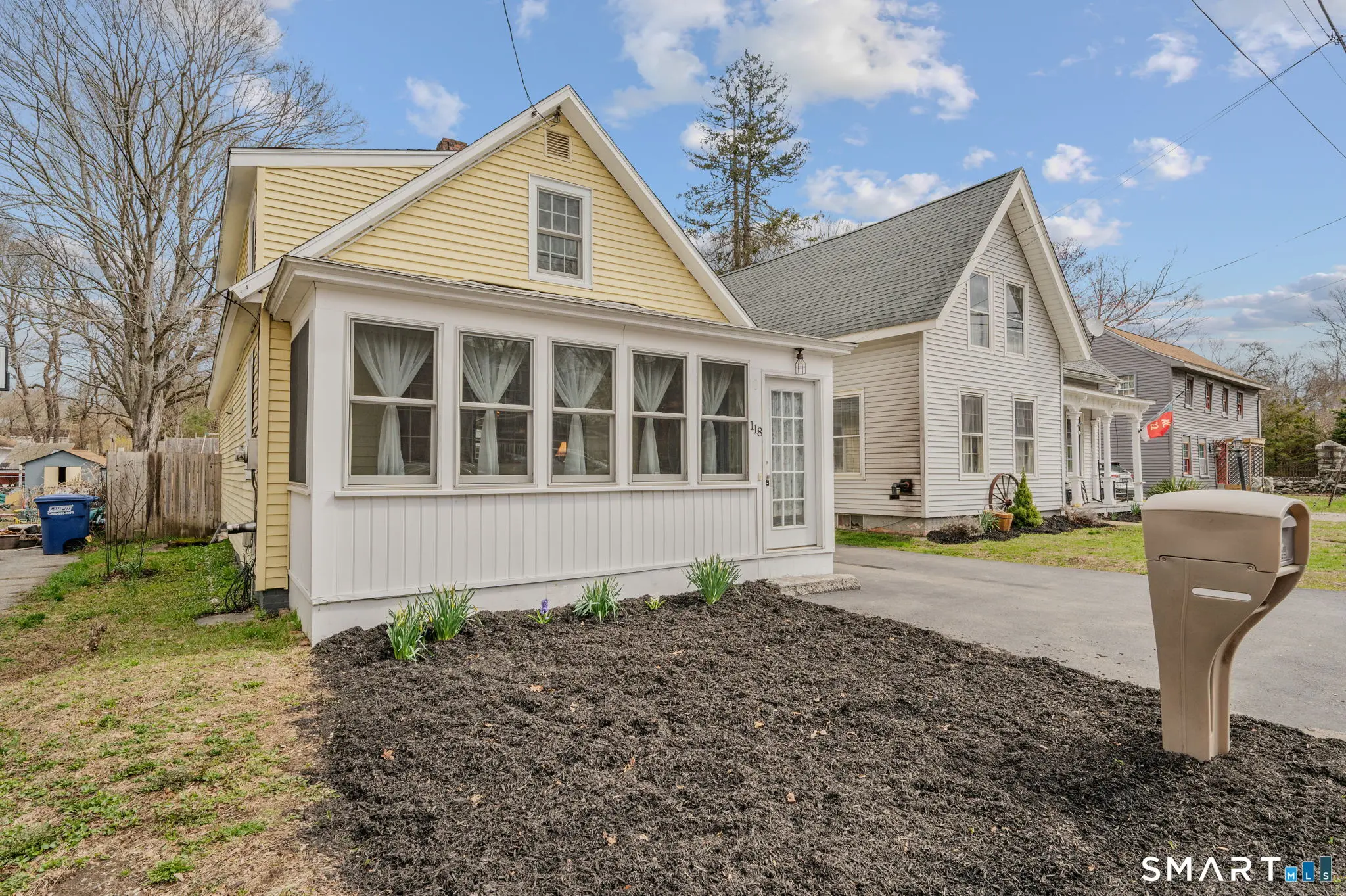 118 Route 2a, Preston