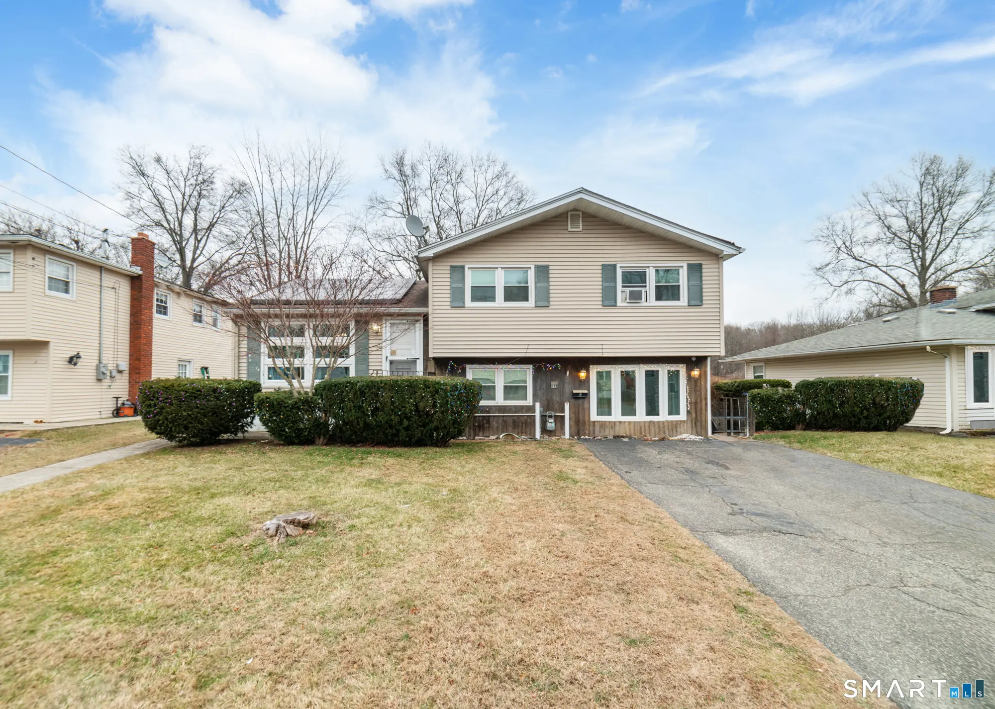 138 Townsend Avenue, Waterbury