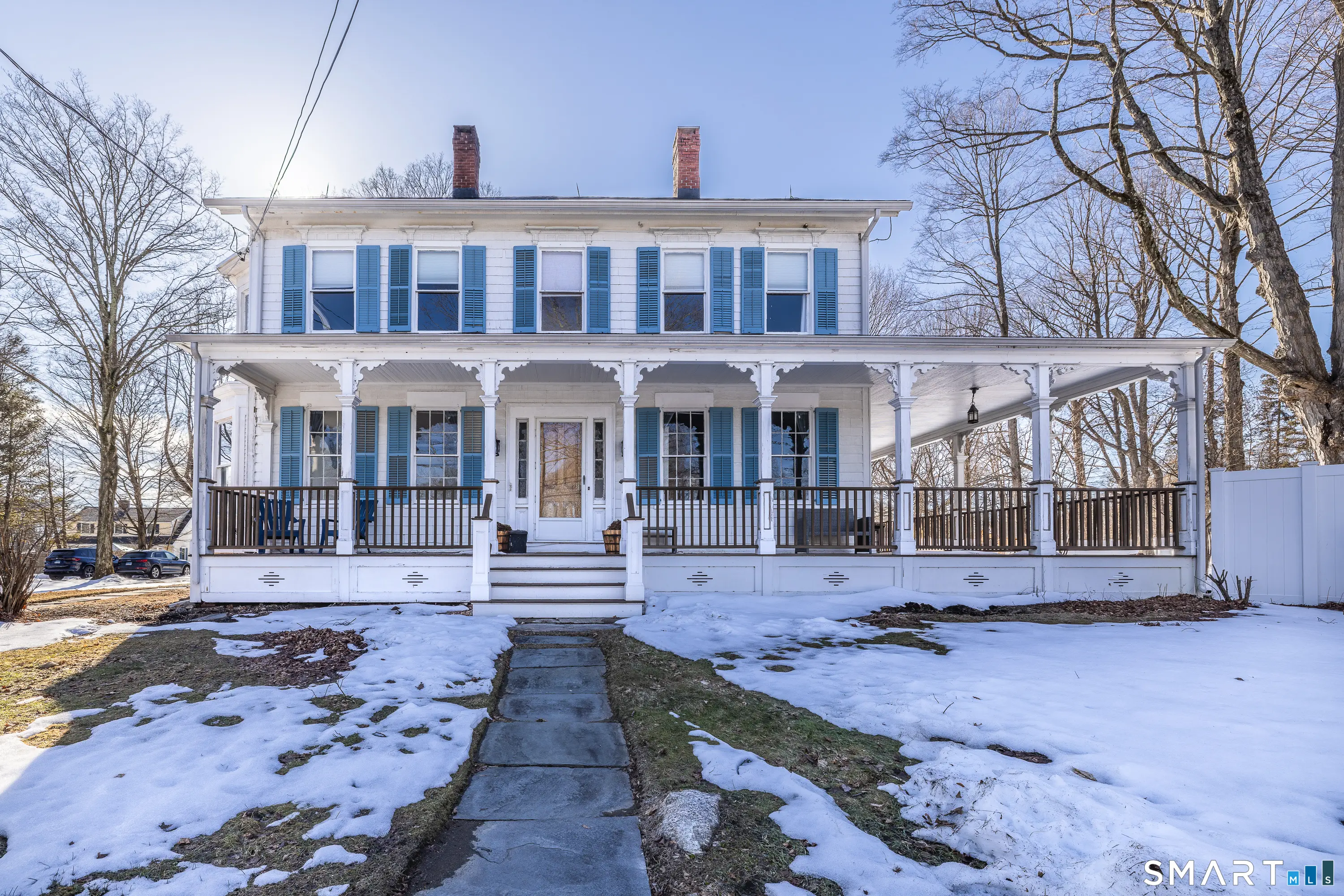 5385 Main Street, Trumbull