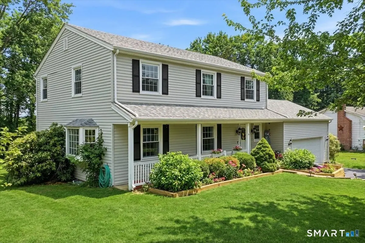 15 Ferry View Drive, Ledyard