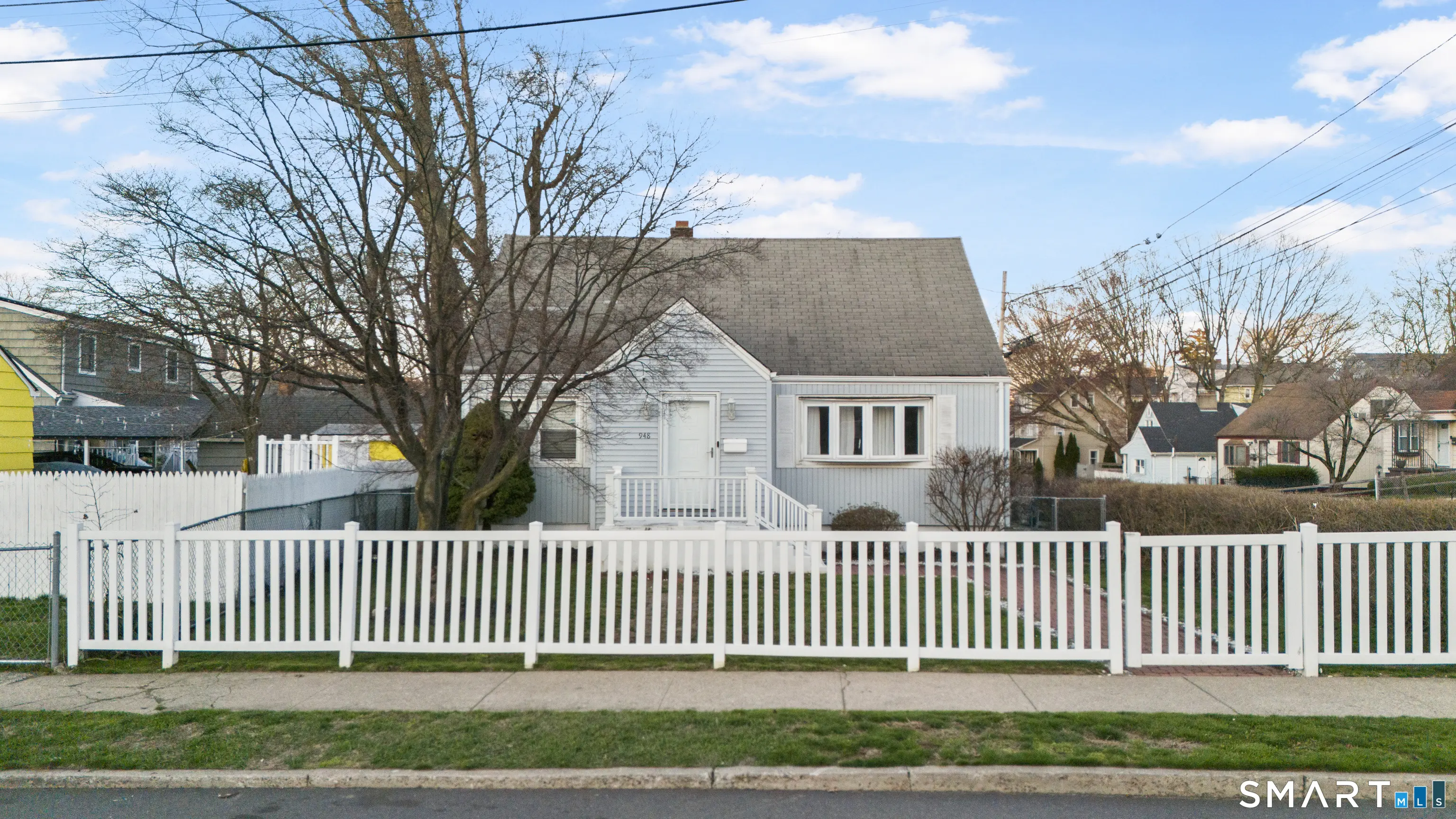 948 Wayne Street, Bridgeport