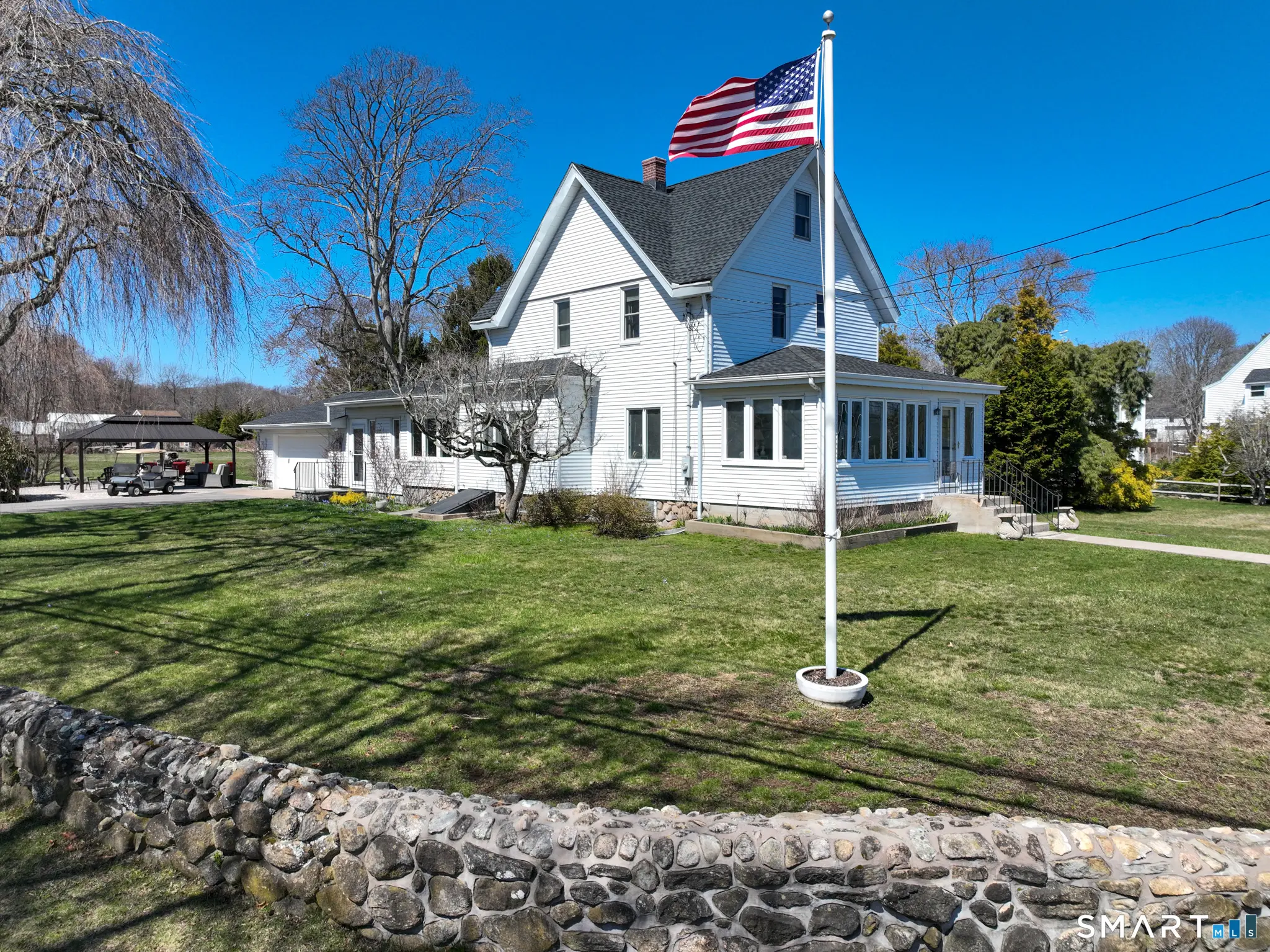 174 River Road, Stonington