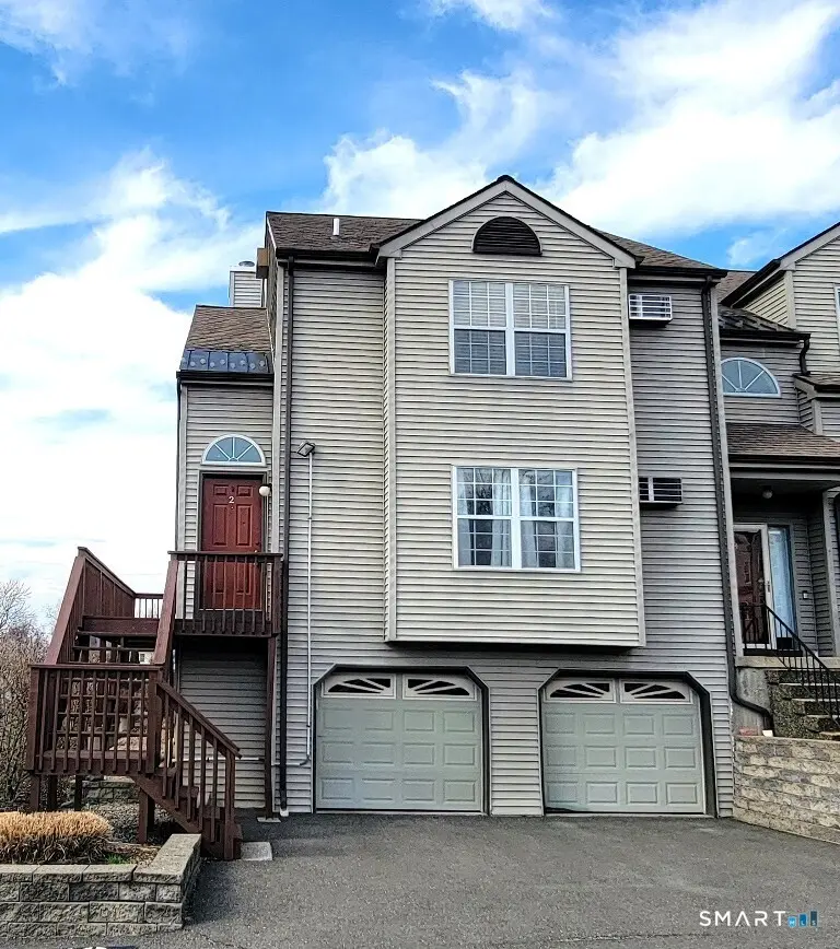 10 Taft Pointe 2, Waterbury