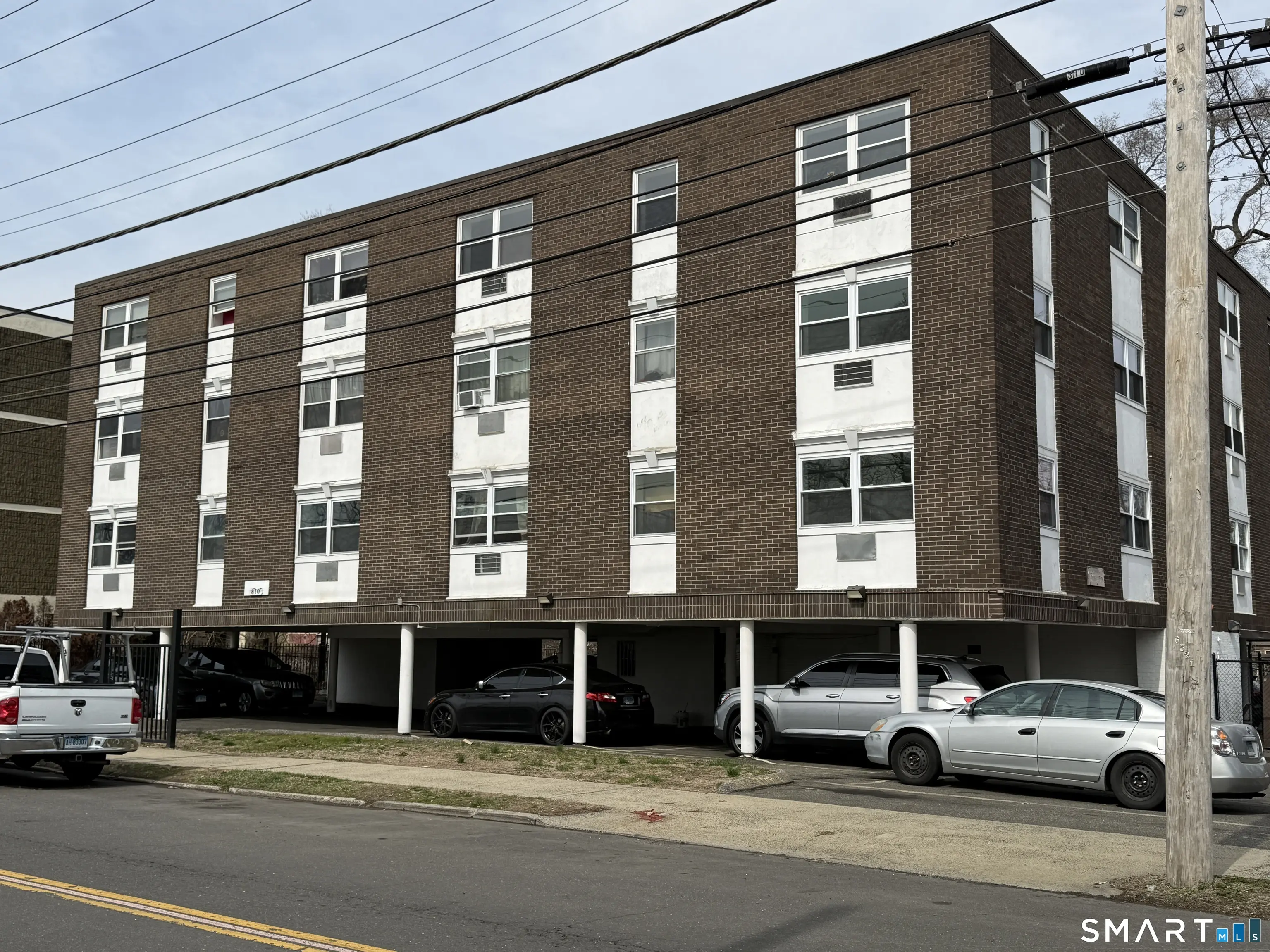 810 Atlantic Street, Bridgeport