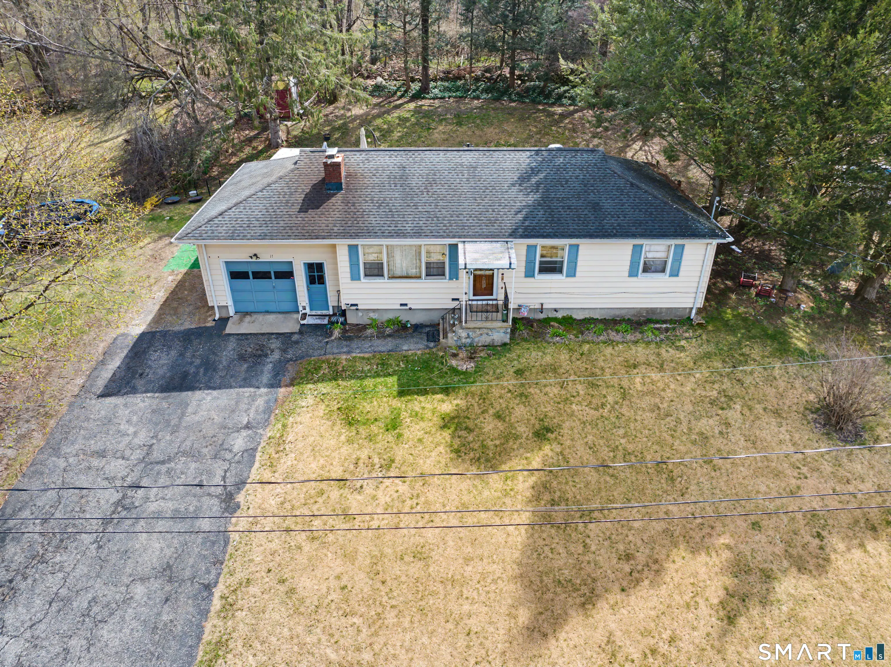 11 Clearview Drive, New Milford