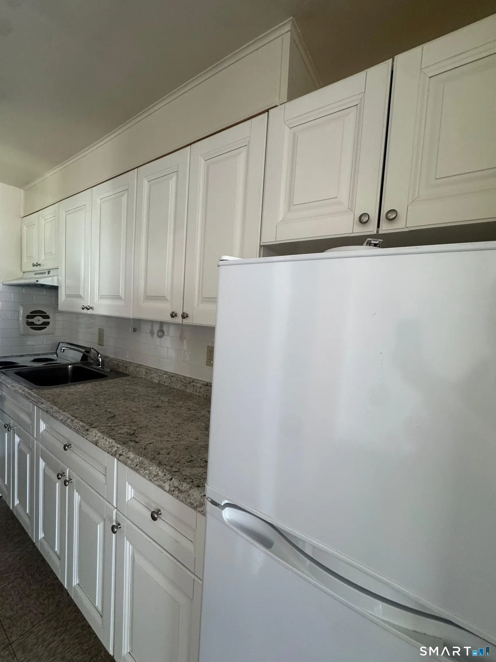165 Mckinley Avenue 1st, Bridgeport