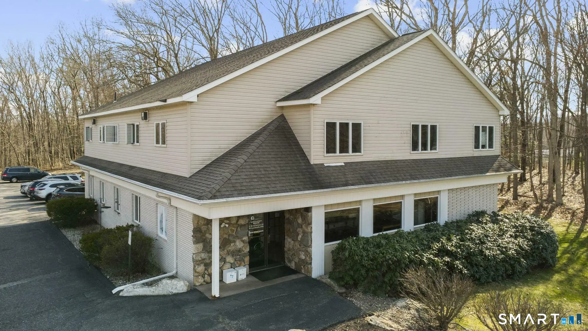 921 Boston Turnpike, Bolton