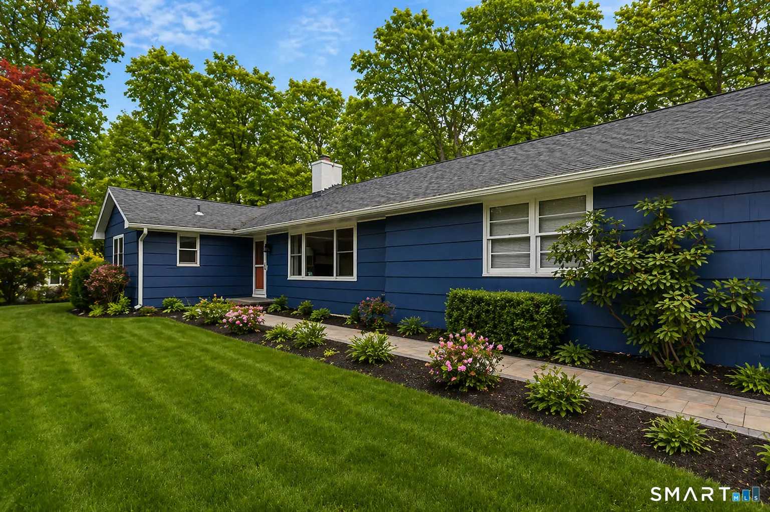14 Elmcrest Drive, Danbury