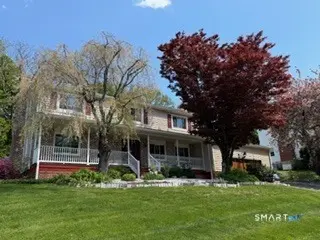 118 Rolling Ridge Road, Hamden