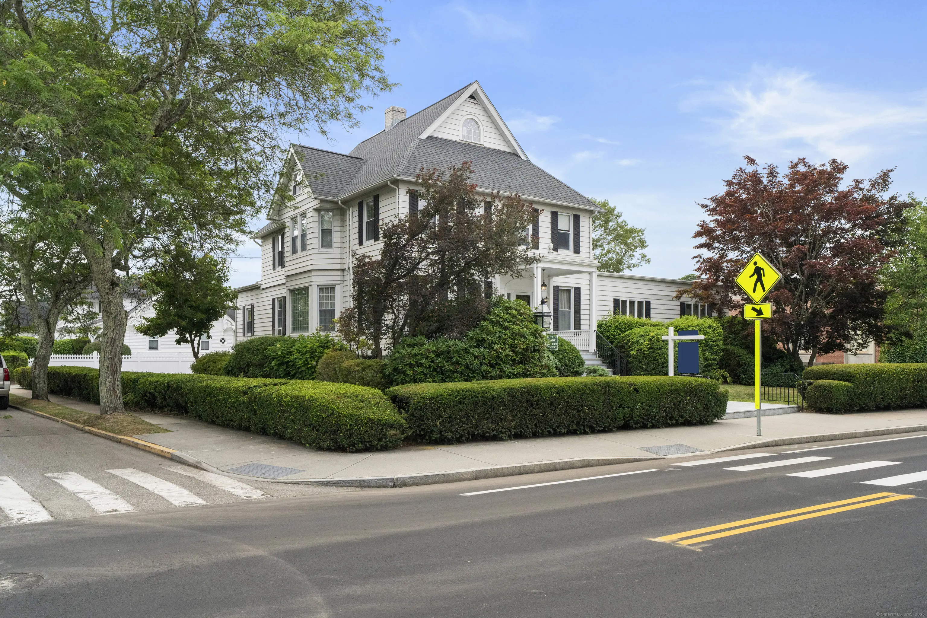 32 East Main Street, Stonington