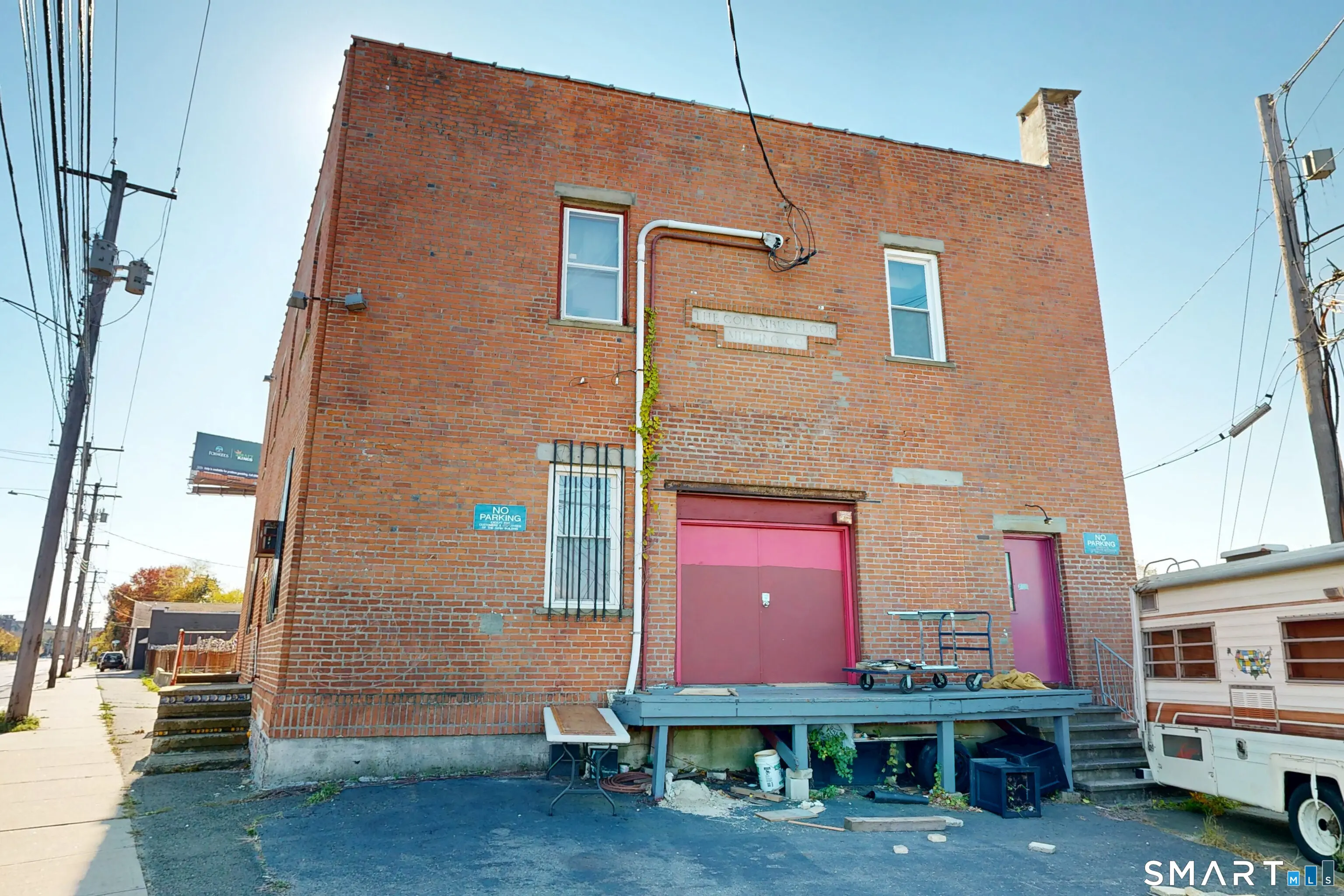 725 Housatonic Avenue, Bridgeport