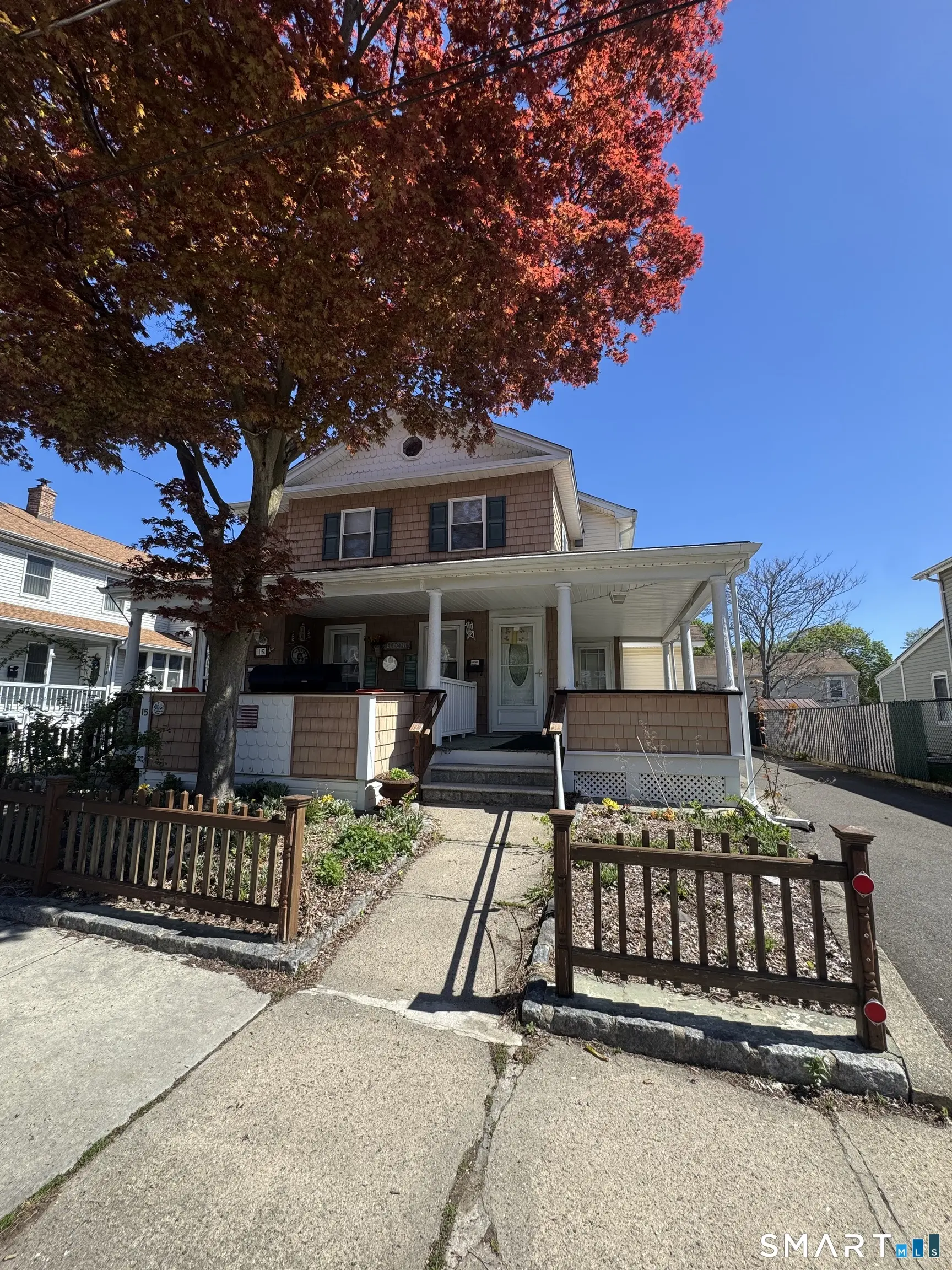 15 Montgomery Street, Danbury