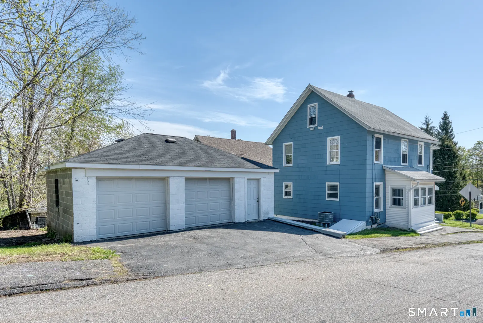84 Jackson Street, Torrington