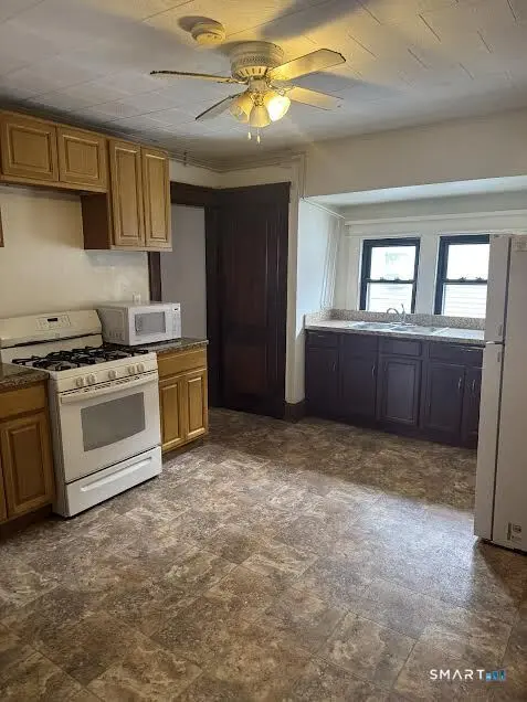1120 Baldwin Street, Waterbury