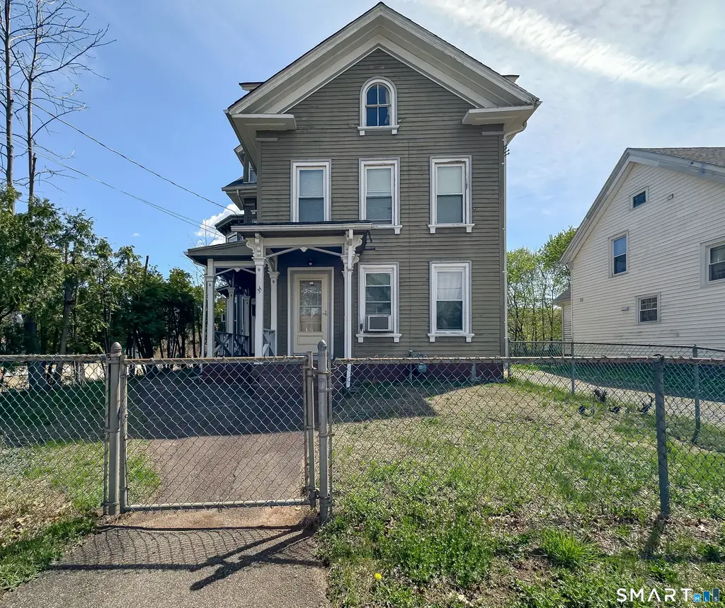 34 Queen Street, Meriden