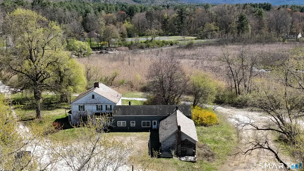 76 South Canaan Road, North Canaan