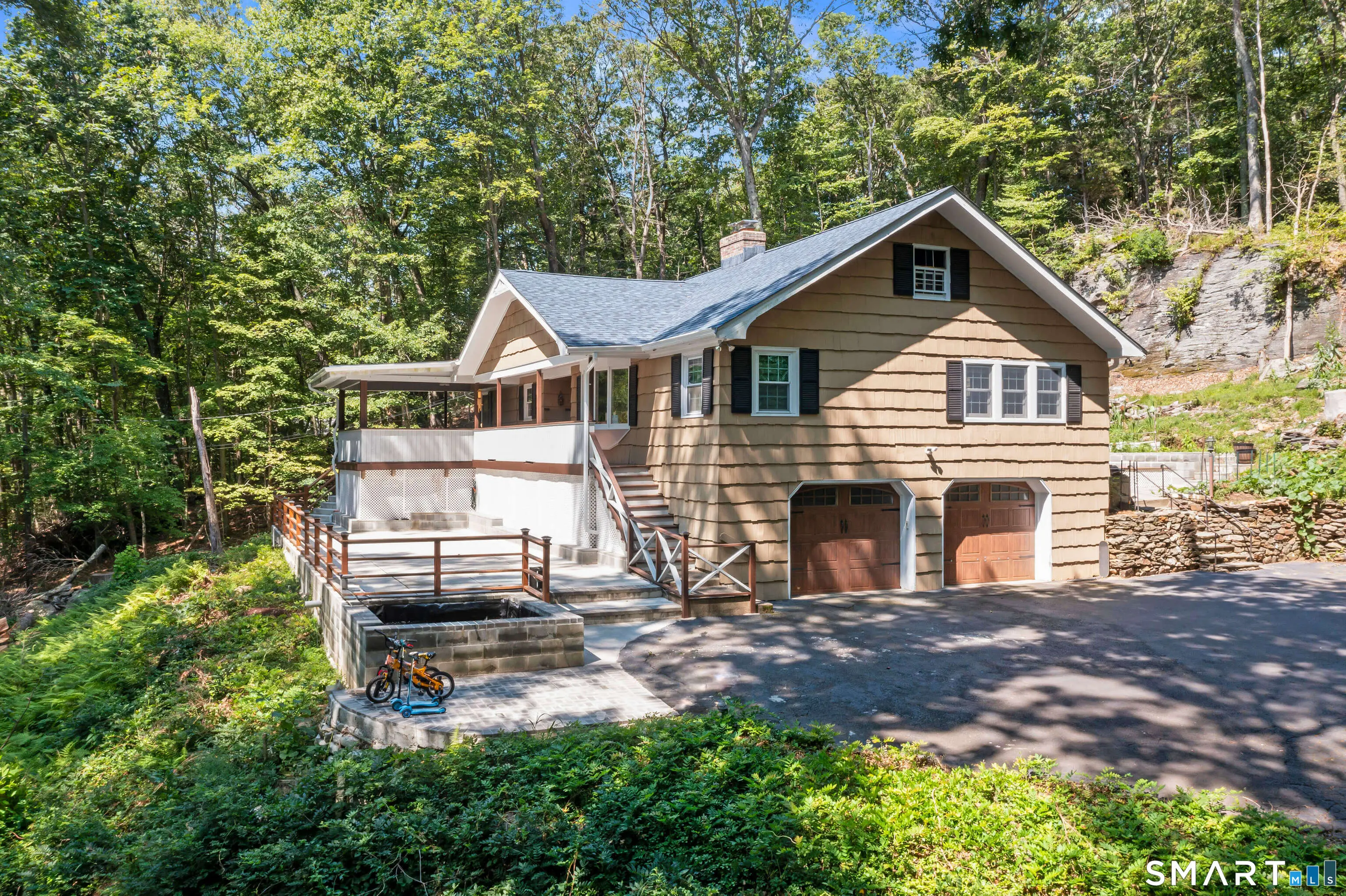 125 Buck Hill Road, Easton