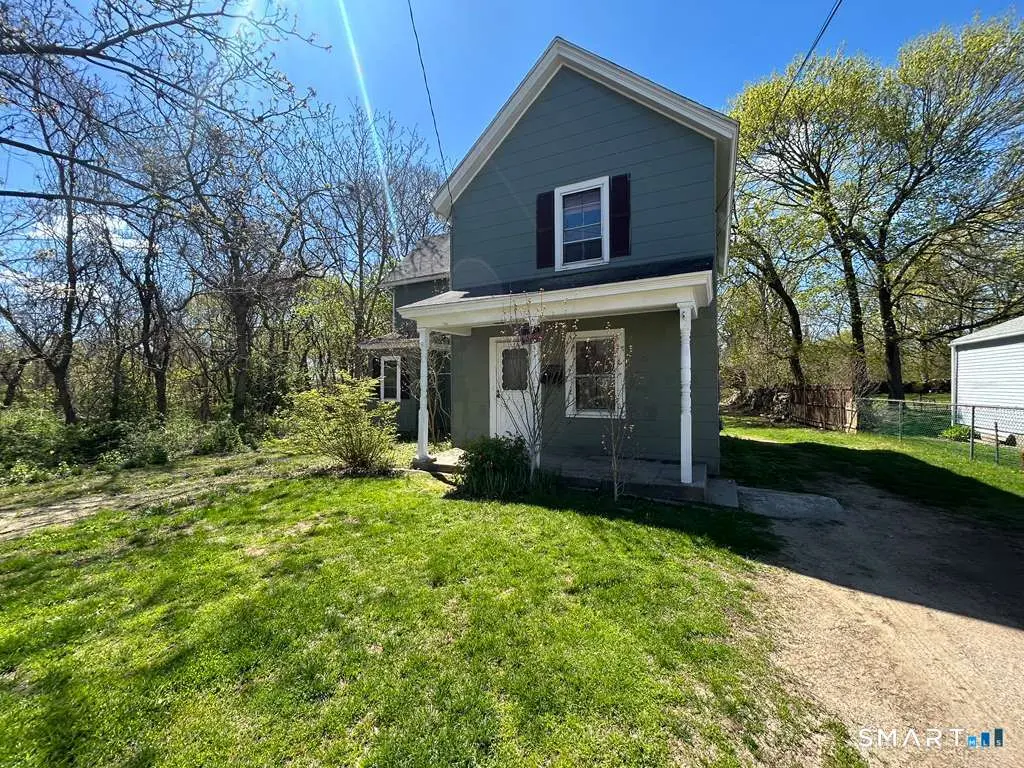 25 Morgan Court, Groton