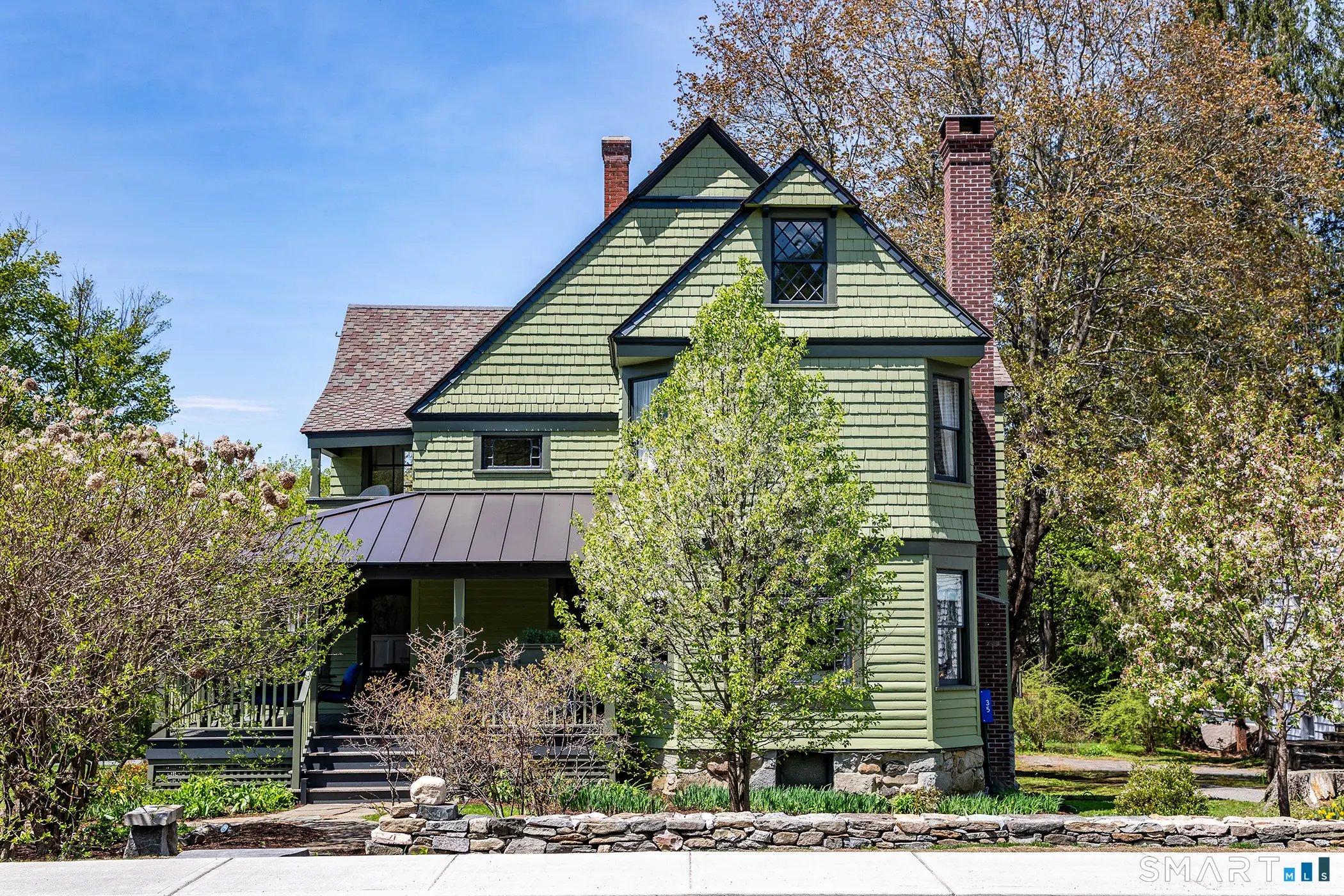 35 Maple Avenue, Norfolk