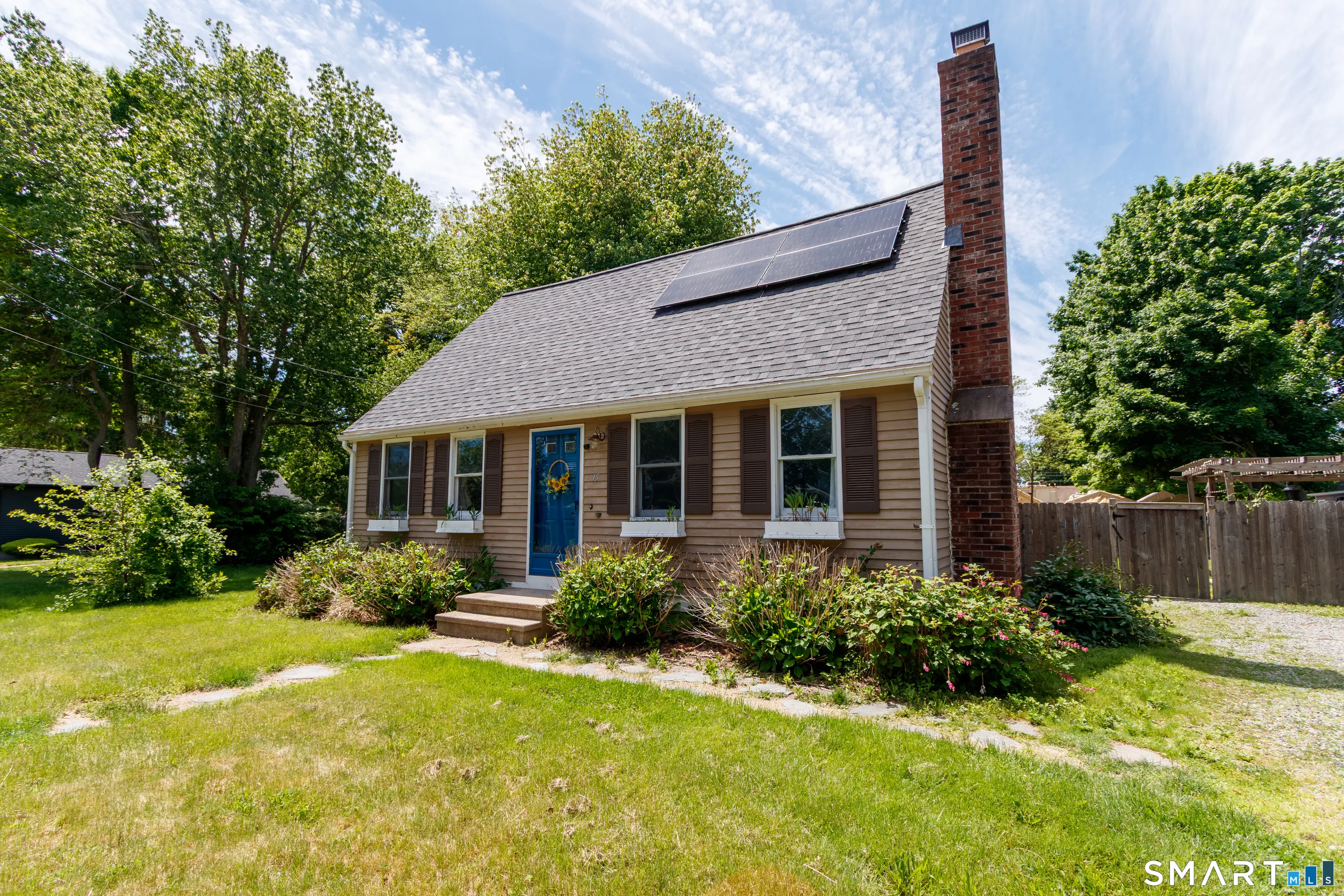 15 Bluff Avenue, Clinton