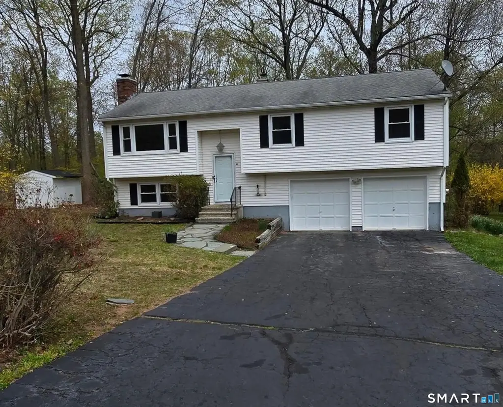 229 Russo Drive, Hamden