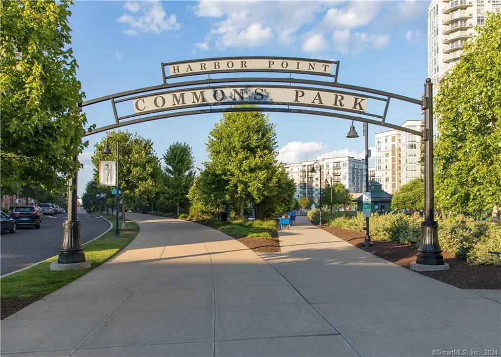 100 Commons Park North 1610, Stamford