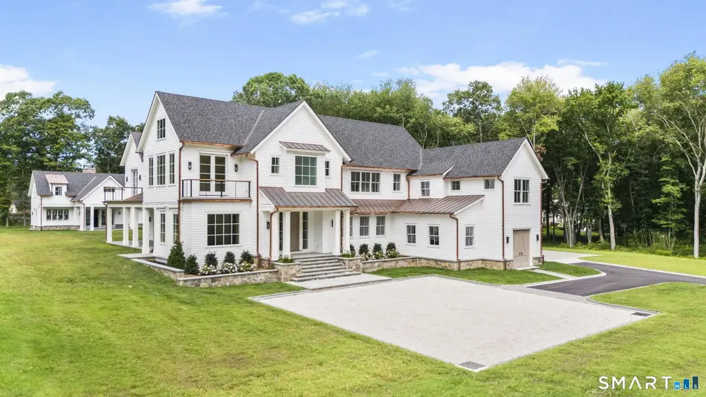 48 Old Farm Road, Wilton