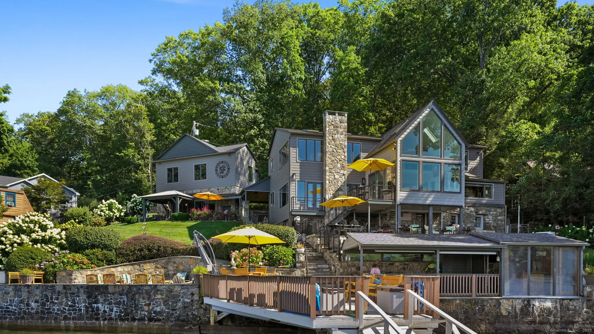 5 Shady Knolls, Danbury