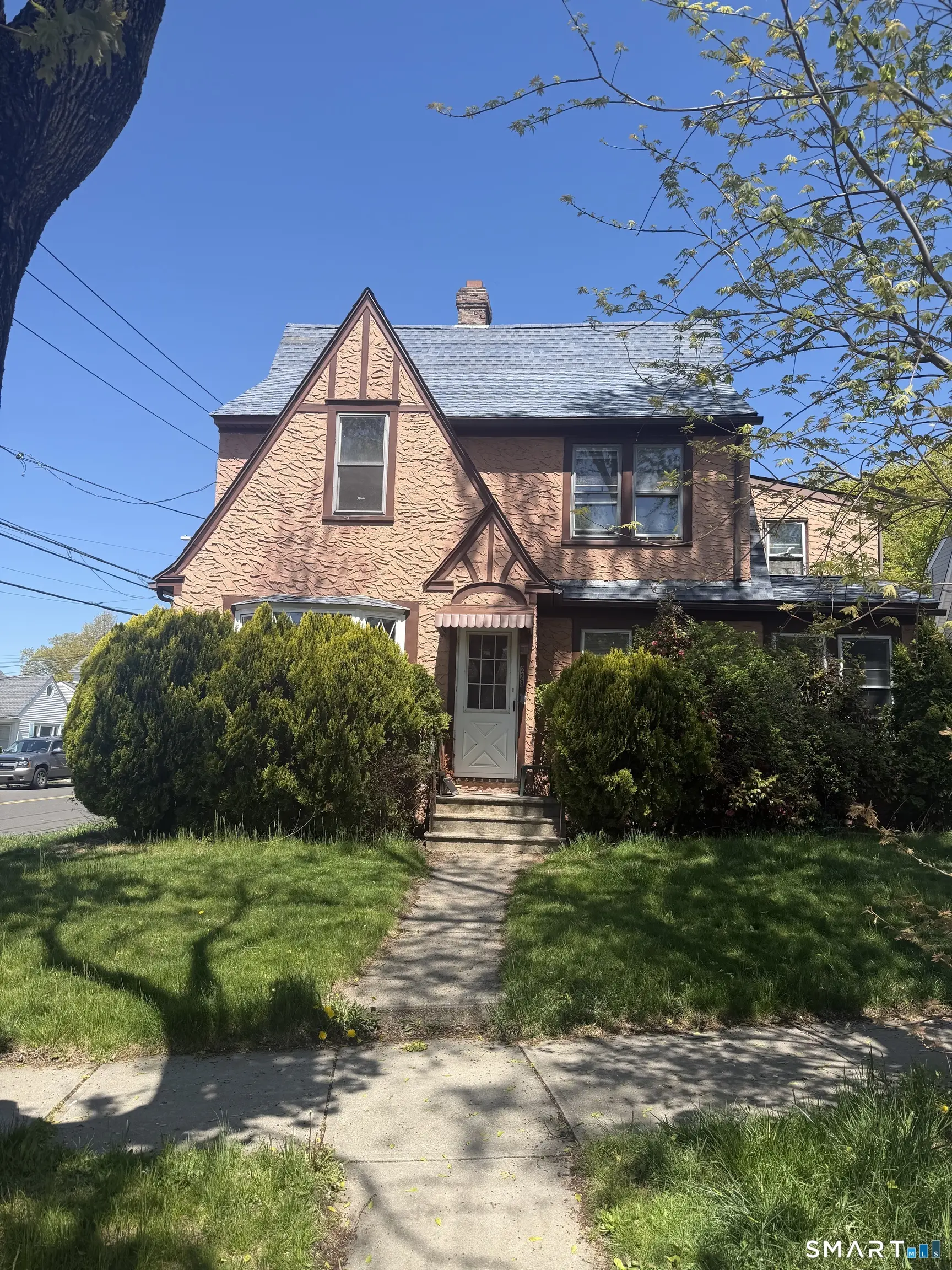 228 Westfield Avenue, Bridgeport