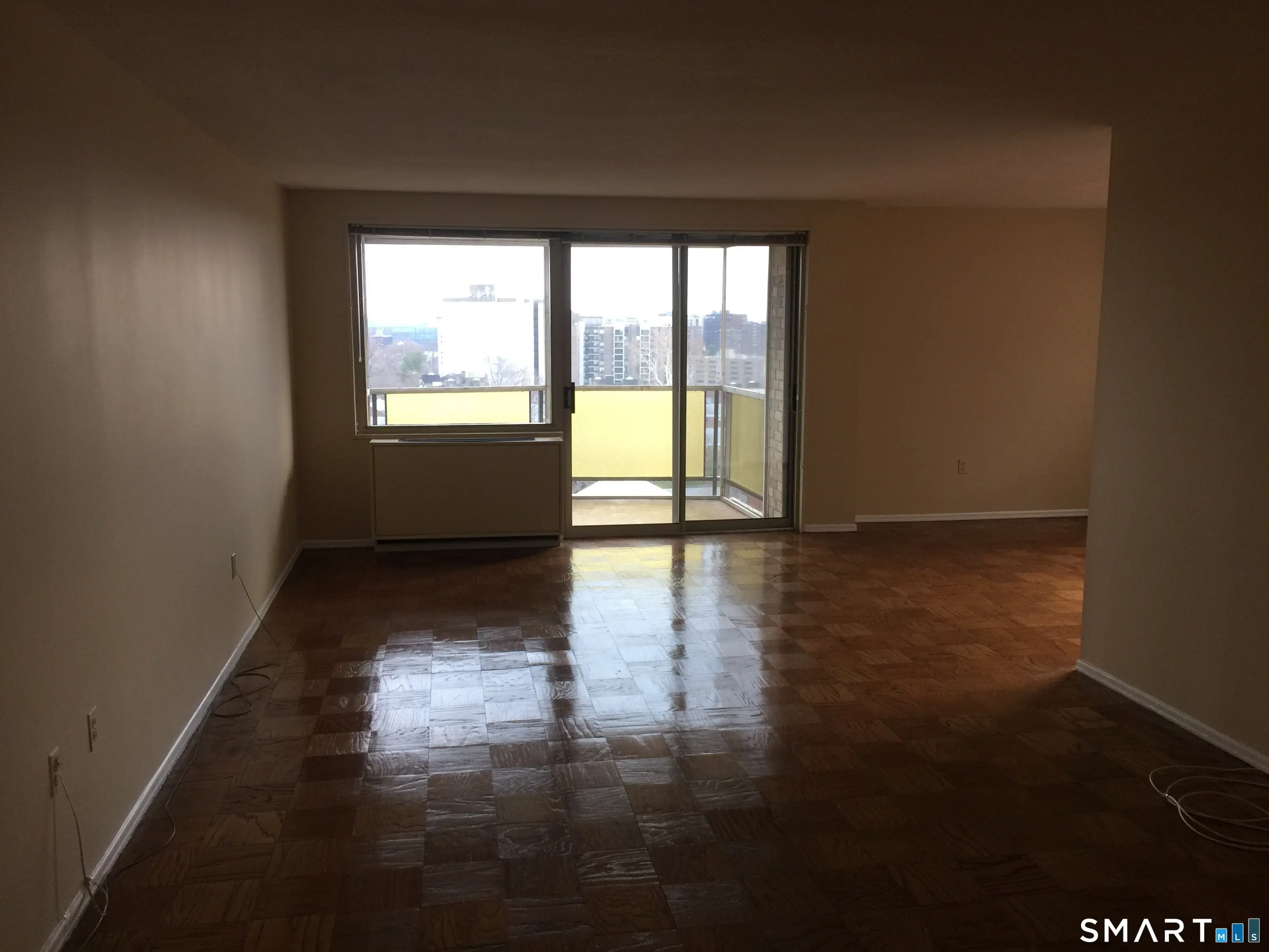1 Strawberry Hill Court 8a, Stamford