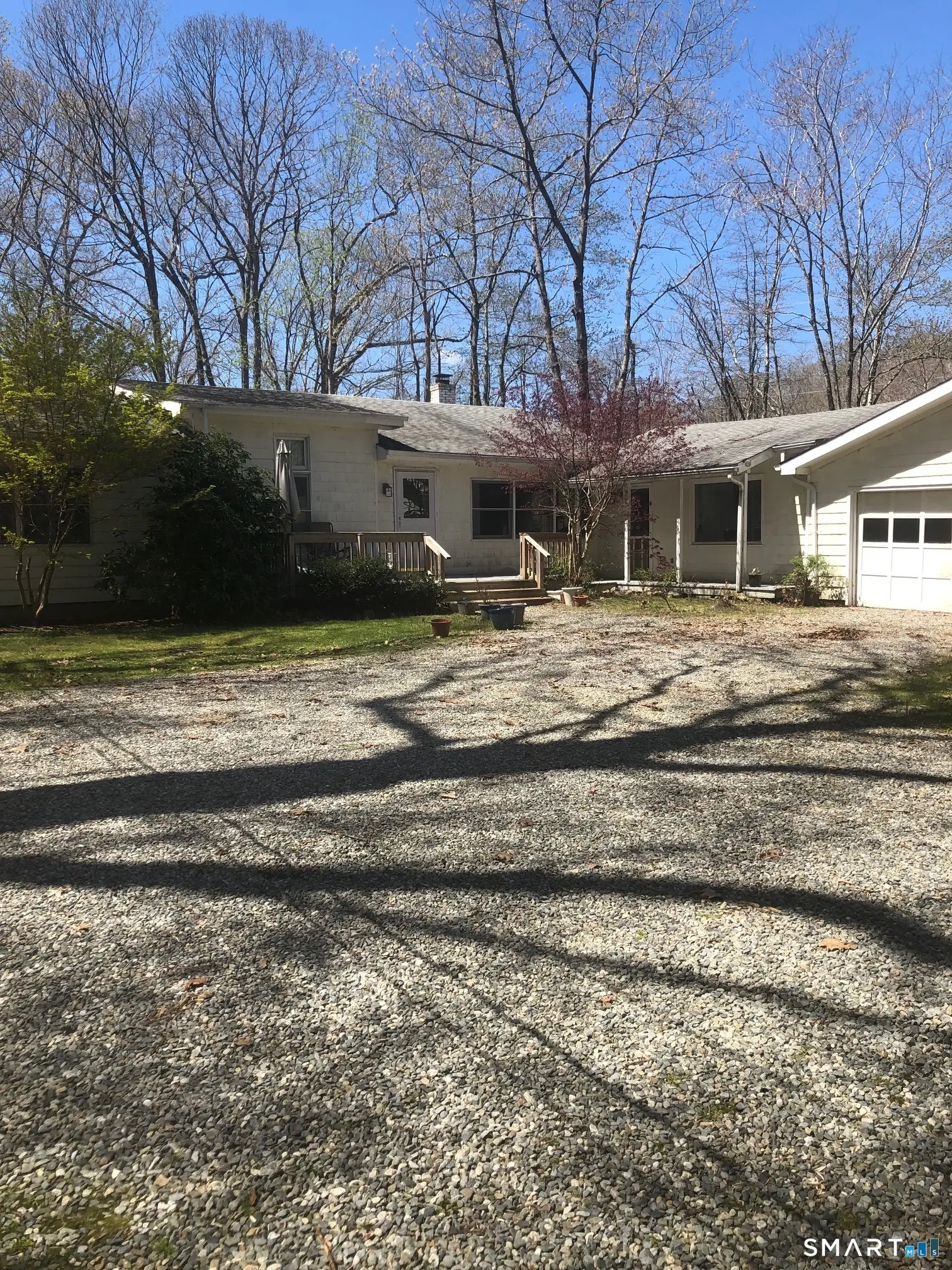 27 Pine Ridge Drive, Madison