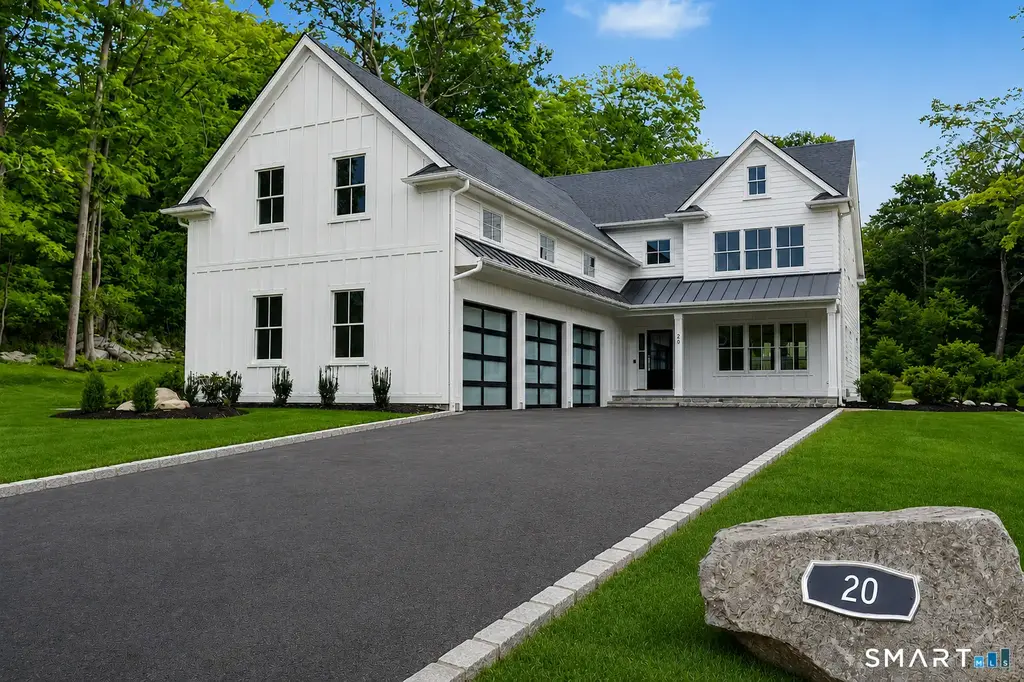 20 Locust Hill Road, Darien