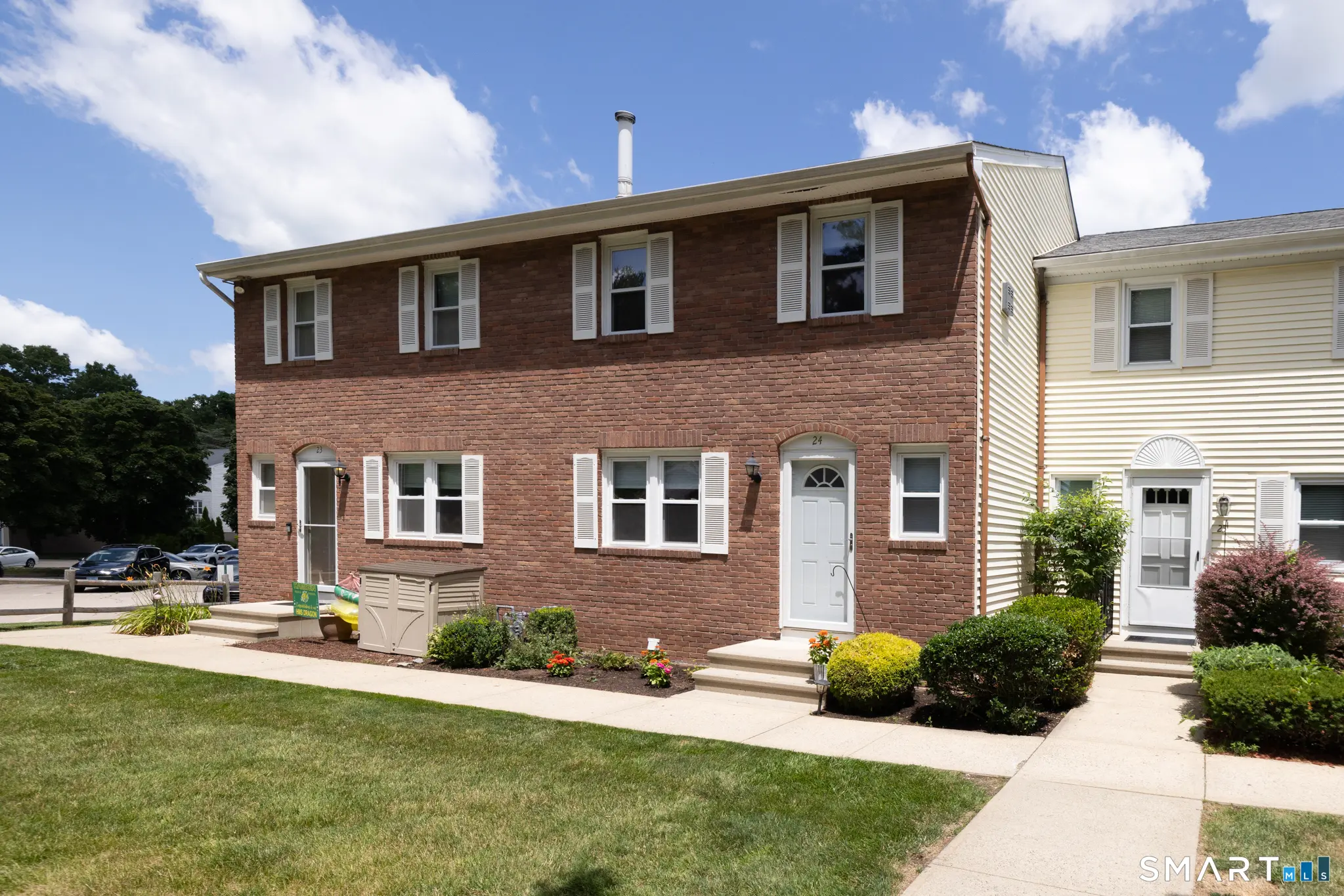 24 East Gate Lane 24, Hamden