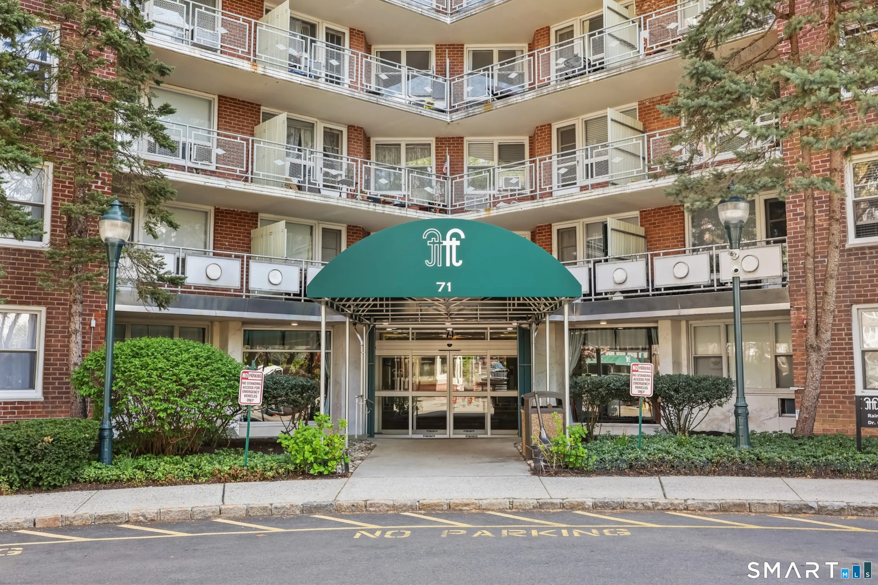 71 Strawberry Hill Avenue 1016, Stamford