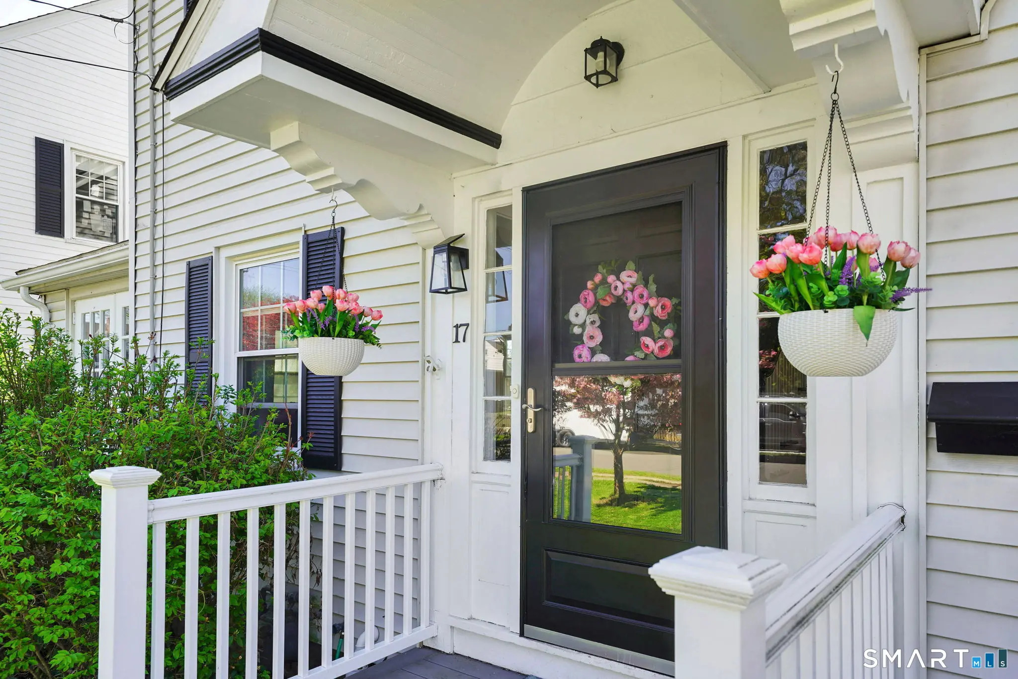 17 Ballard Drive, West Hartford