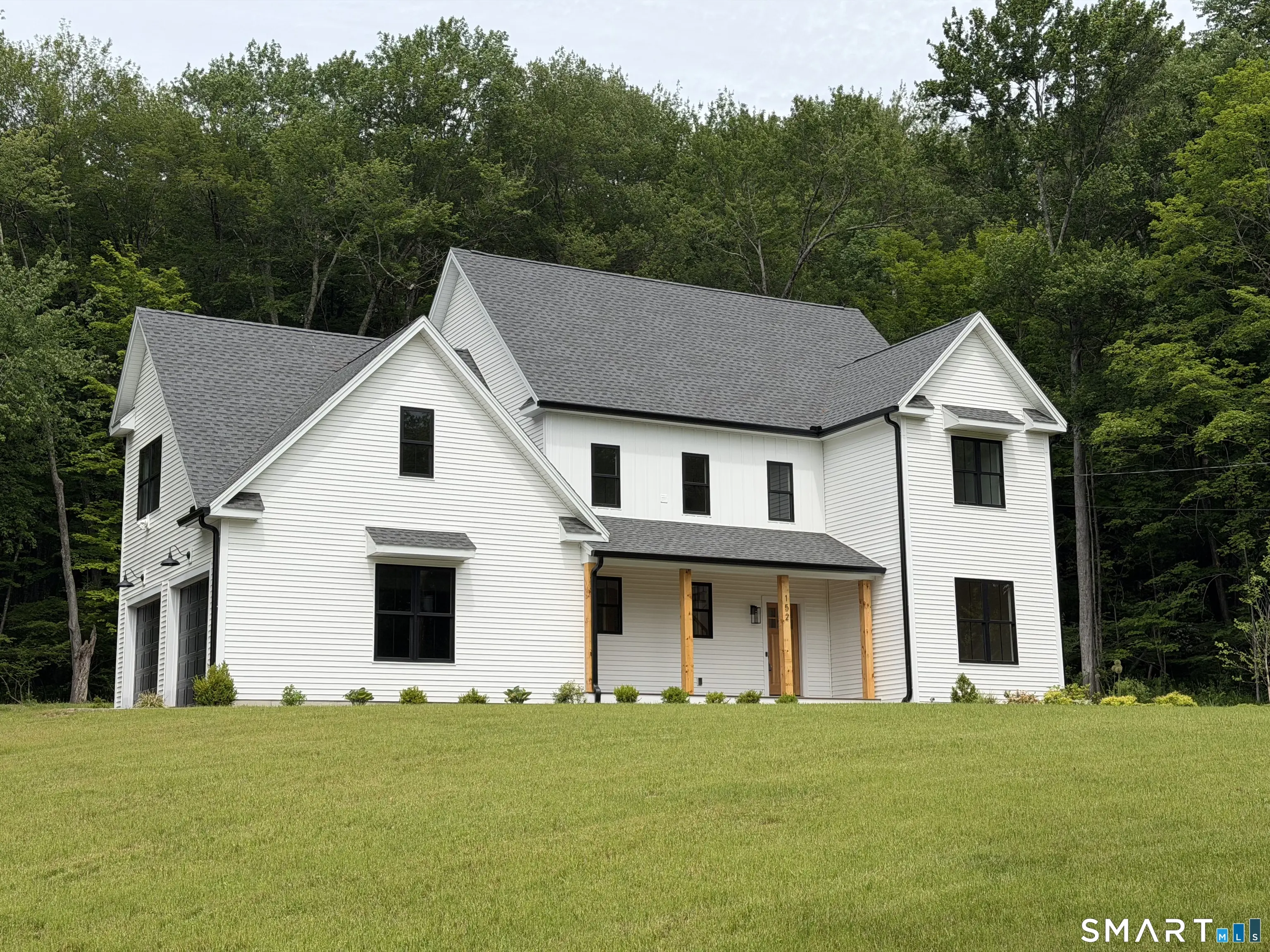 152 East Hill Road, Canton