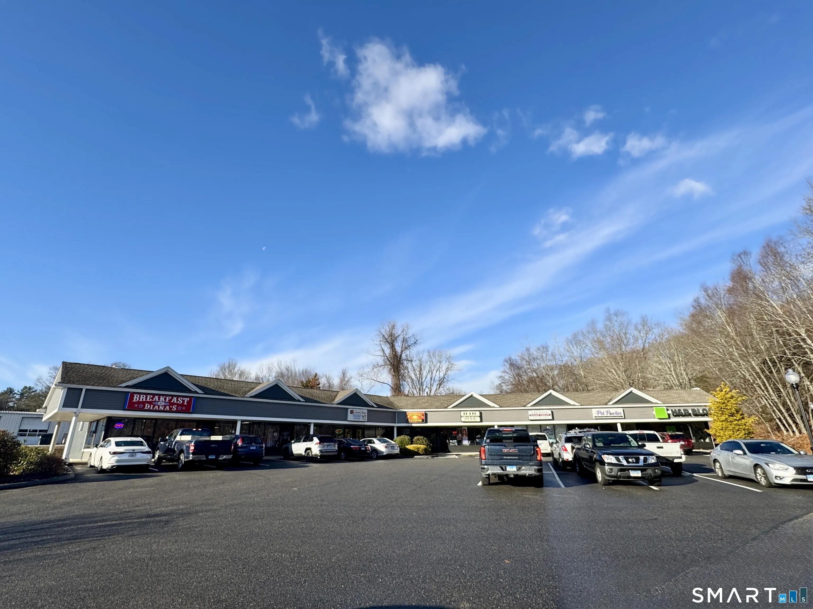 1100 Route 32 8, Montville