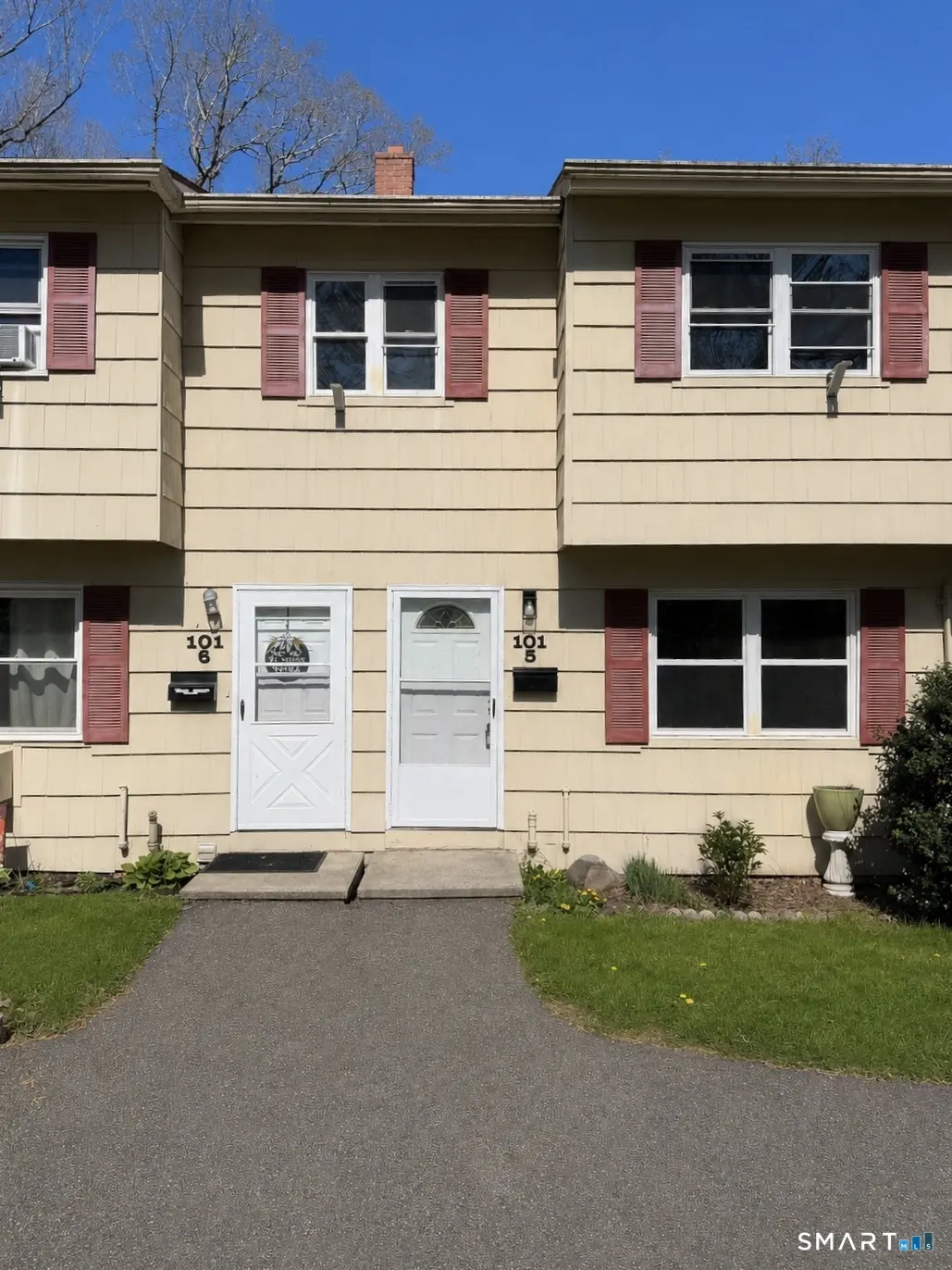 101 Ridge Road 5, Naugatuck