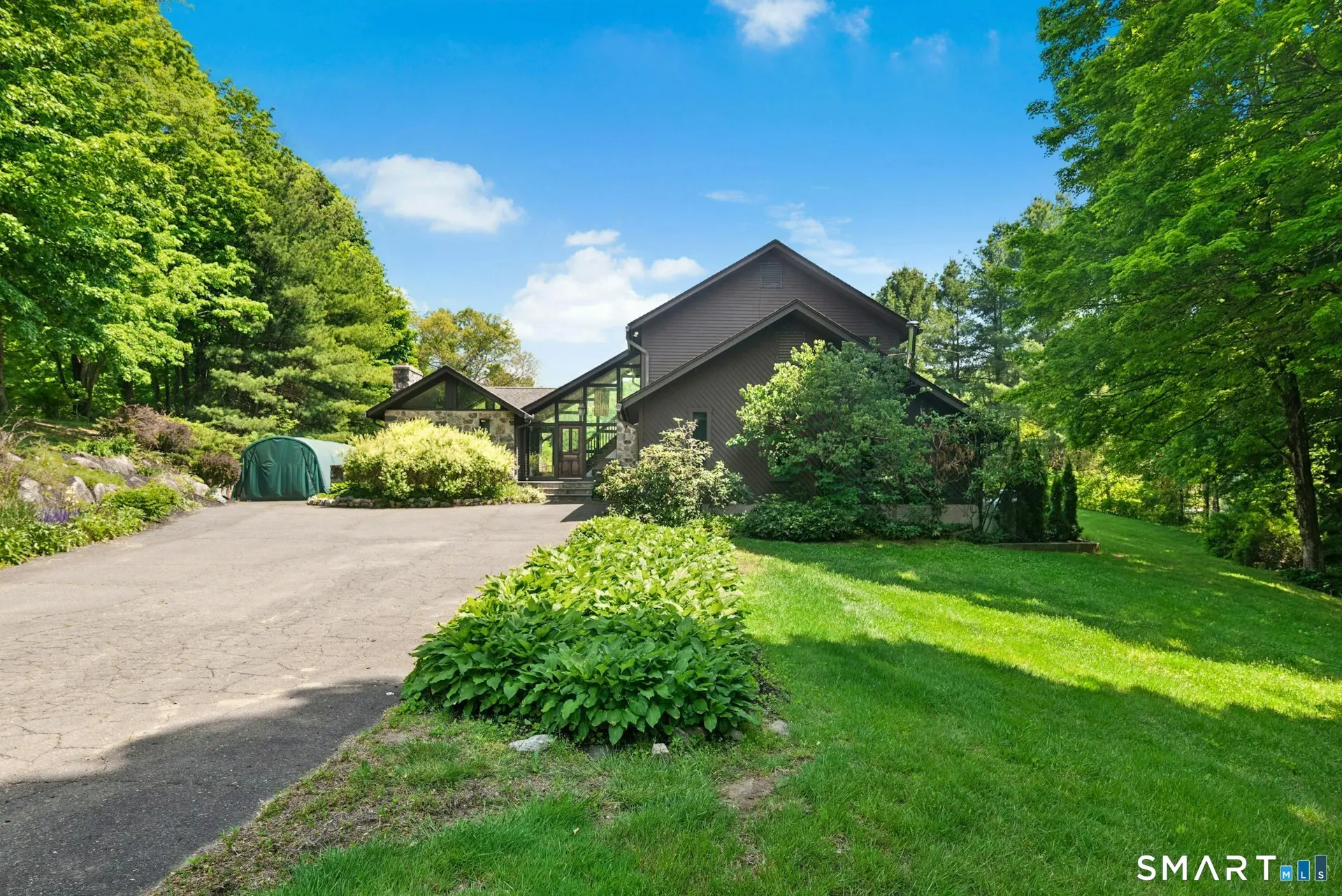 127 Huntingtown Road, Newtown