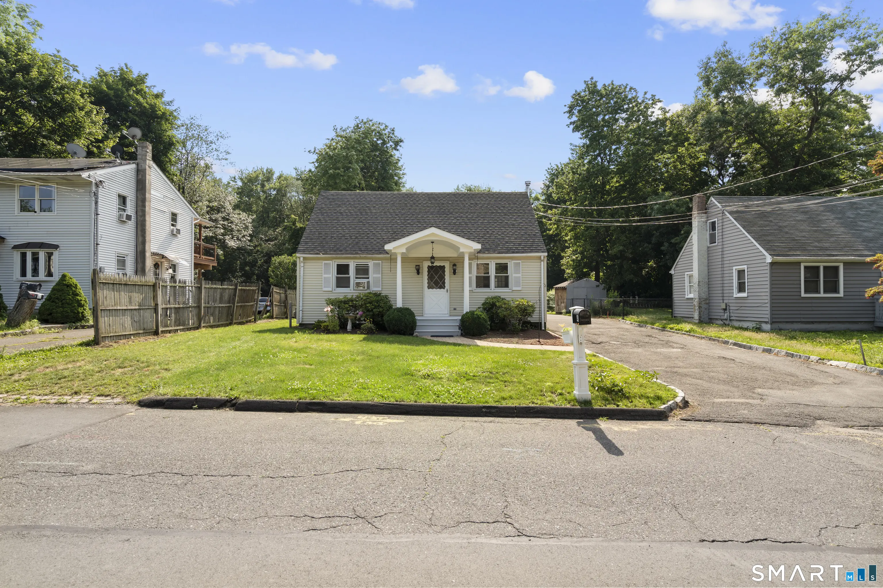 40 Hakim St Extension, Danbury