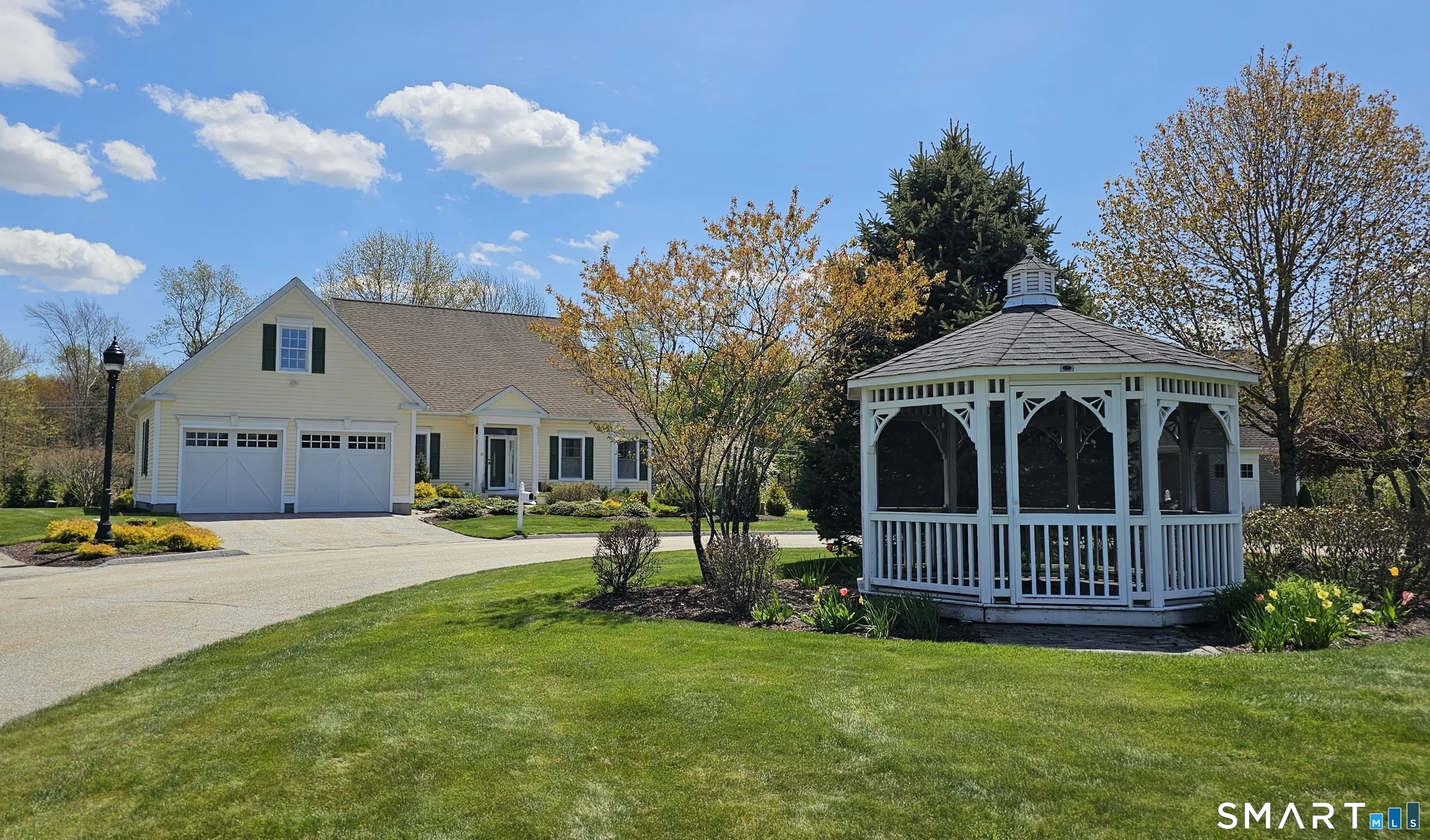 26 Seminole Circle, Litchfield
