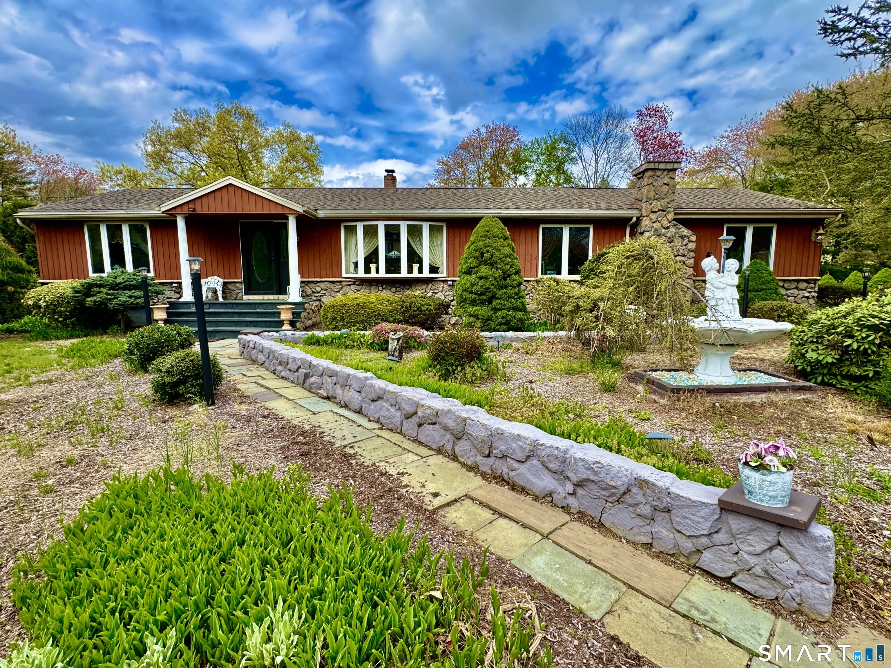 22 Larkspur Drive, Trumbull