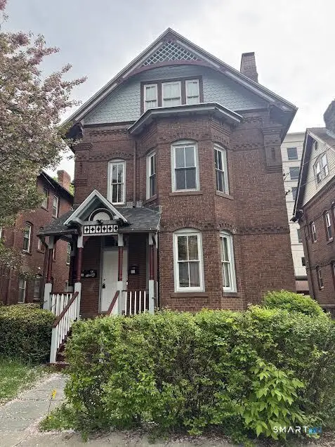 26 Hungerford Street, Hartford