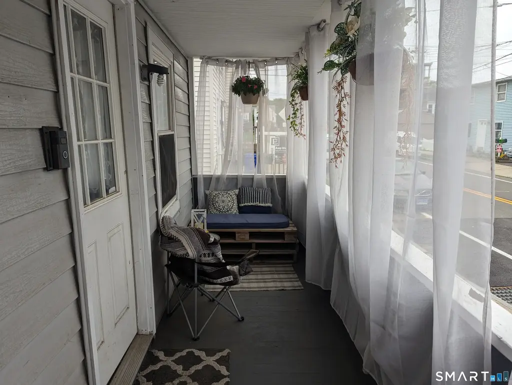 19 Portland Street, Middletown