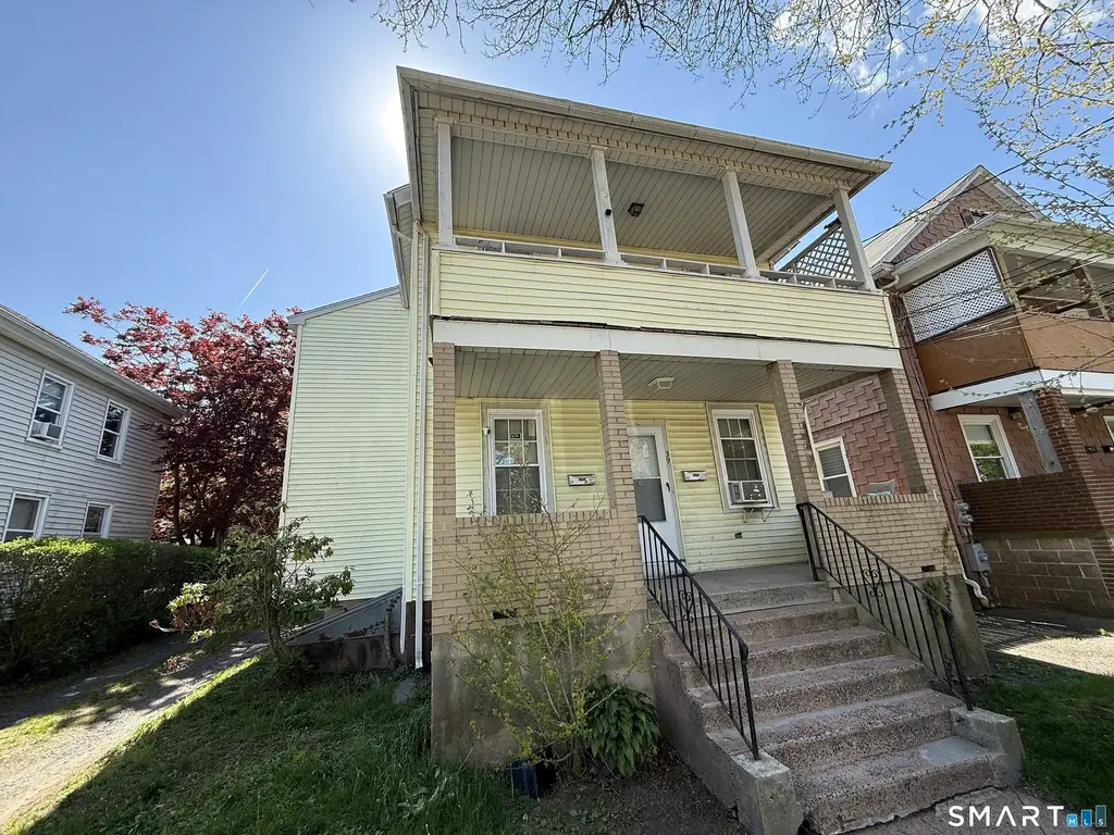 37-39 Hotchkiss Street, Middletown