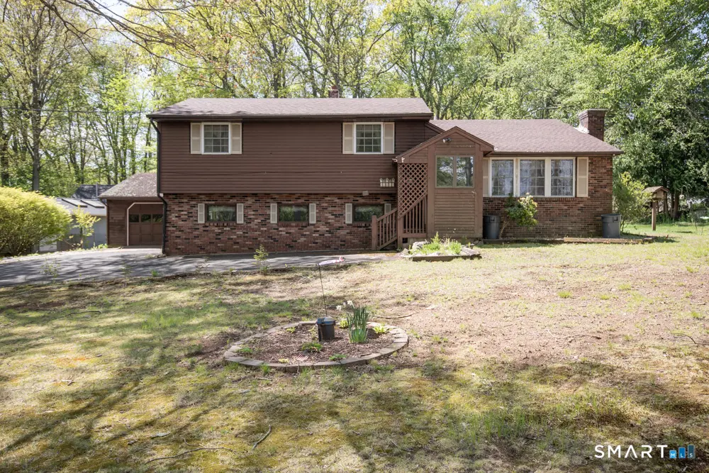 245 Grieb Road, Wallingford