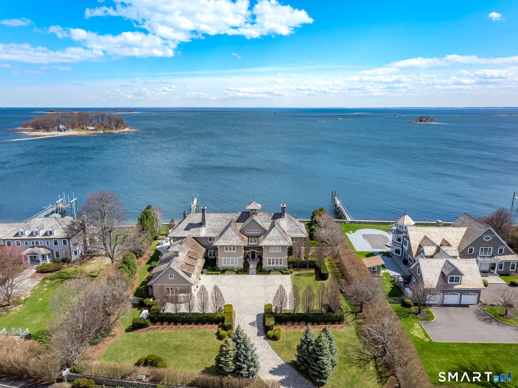10 Shorehaven Road, Norwalk